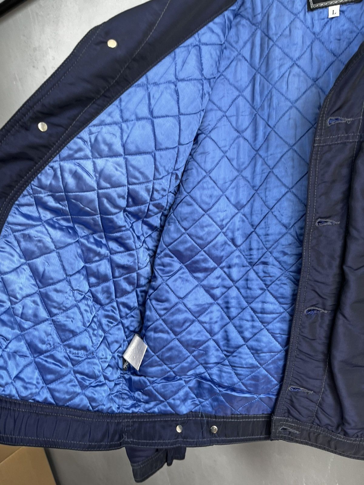 Versace Jeans Couture Versace bomber jacket vintage 90s Size US L / EU 52-54 / 3 - 12 Thumbnail