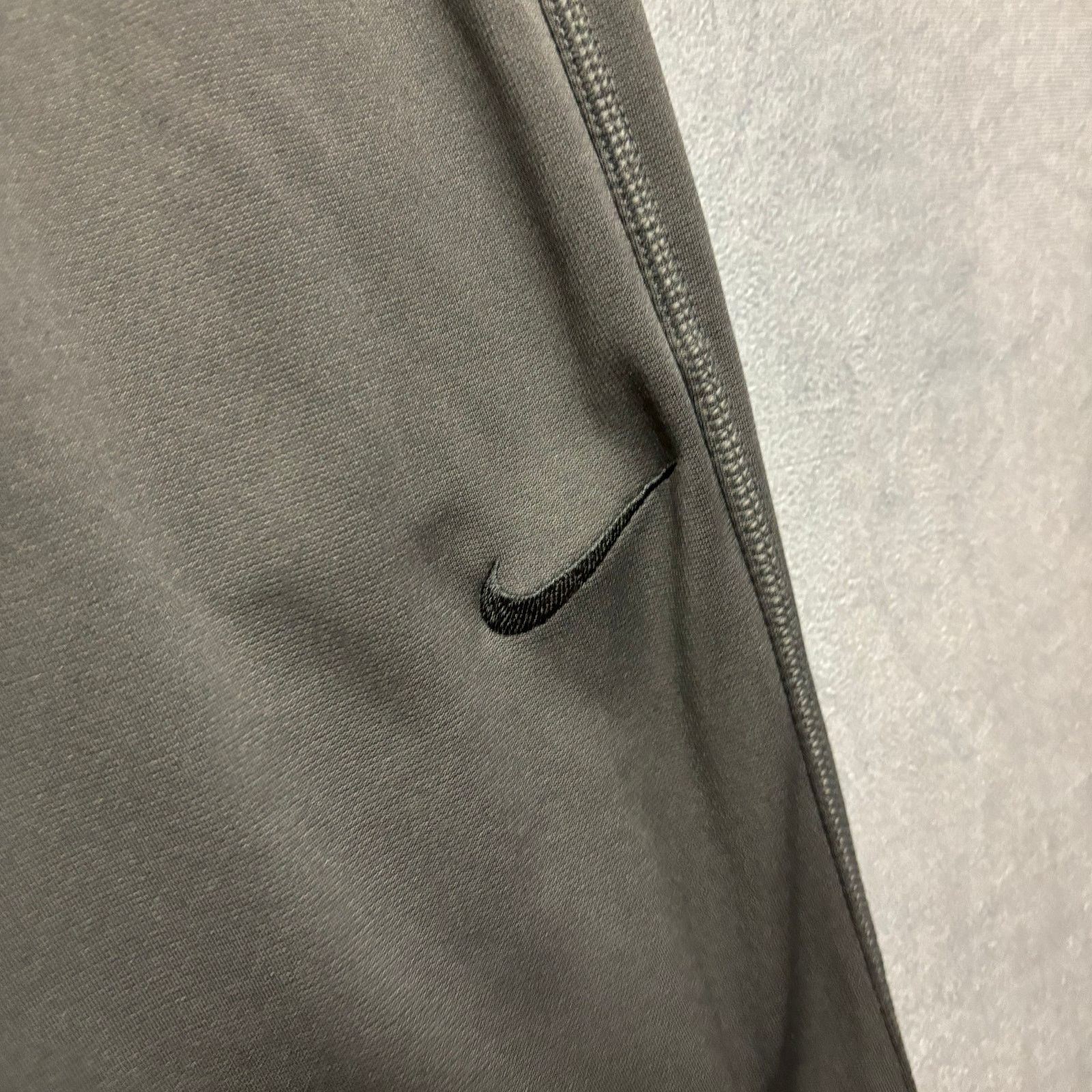 Nike Nike Sweatpants Mens Large Fleece Lined Thermafit Drawstring Size US 32 / EU 48 - 10 Thumbnail