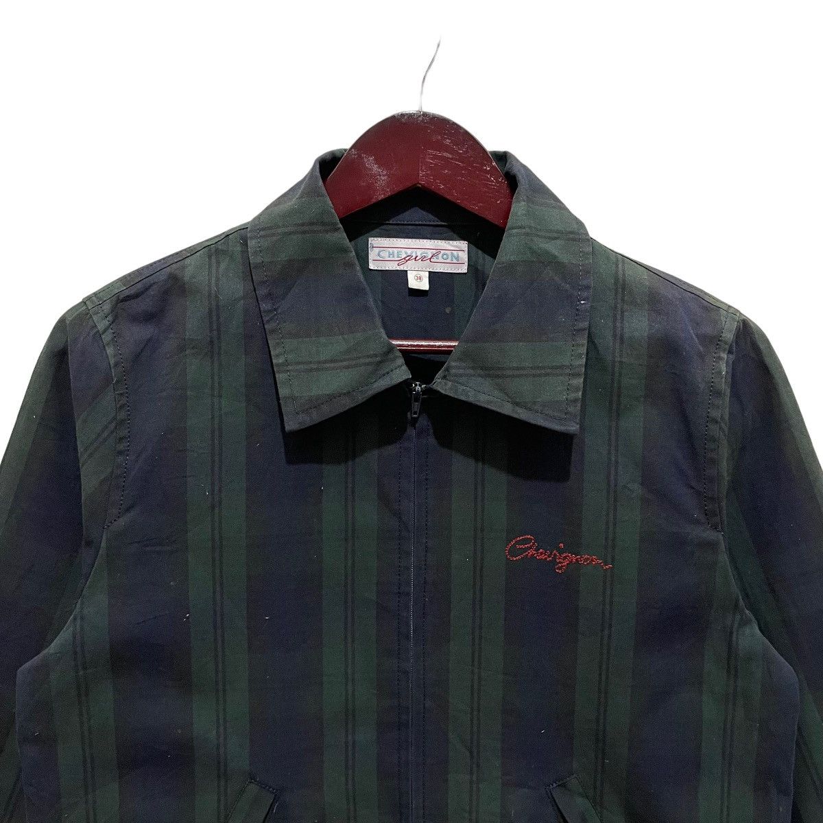 Chevignon Chevignon Zipper Tartan Cropped Jacket Size US S / EU 44-46 / 1 - 2 Thumbnail