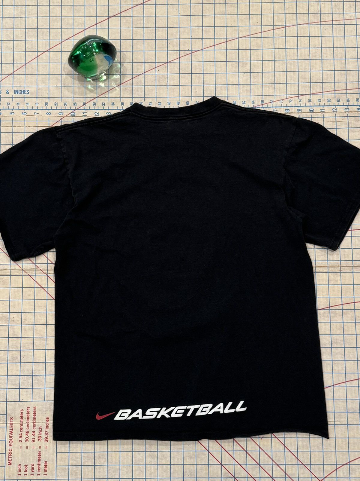 Nike Vintage Y2K Nike Basketball LeBron James Tee Medium Black Size US M / EU 48-50 / 2 - 9 Thumbnail