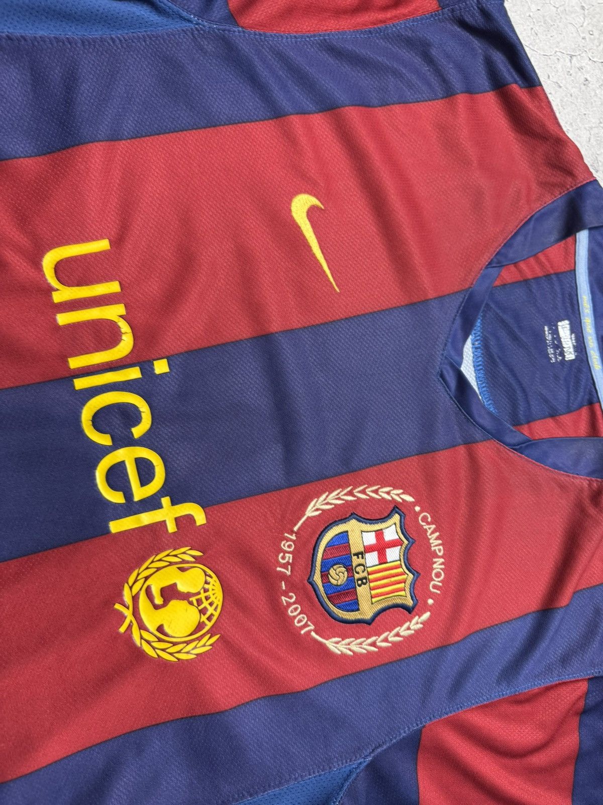 Nike Nike FC Barcelona 2007/2008 Vintage Soccer Jersey Size US M / EU 48-50 / 2 - 8 Thumbnail