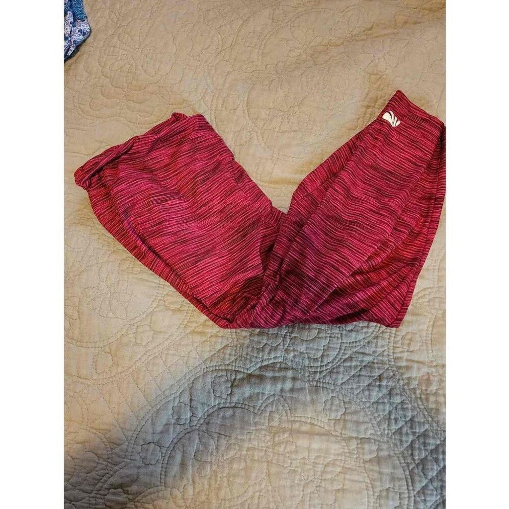Other Fushia Workout Capris Size 34" / US 12 / IT 48 - 4 Thumbnail