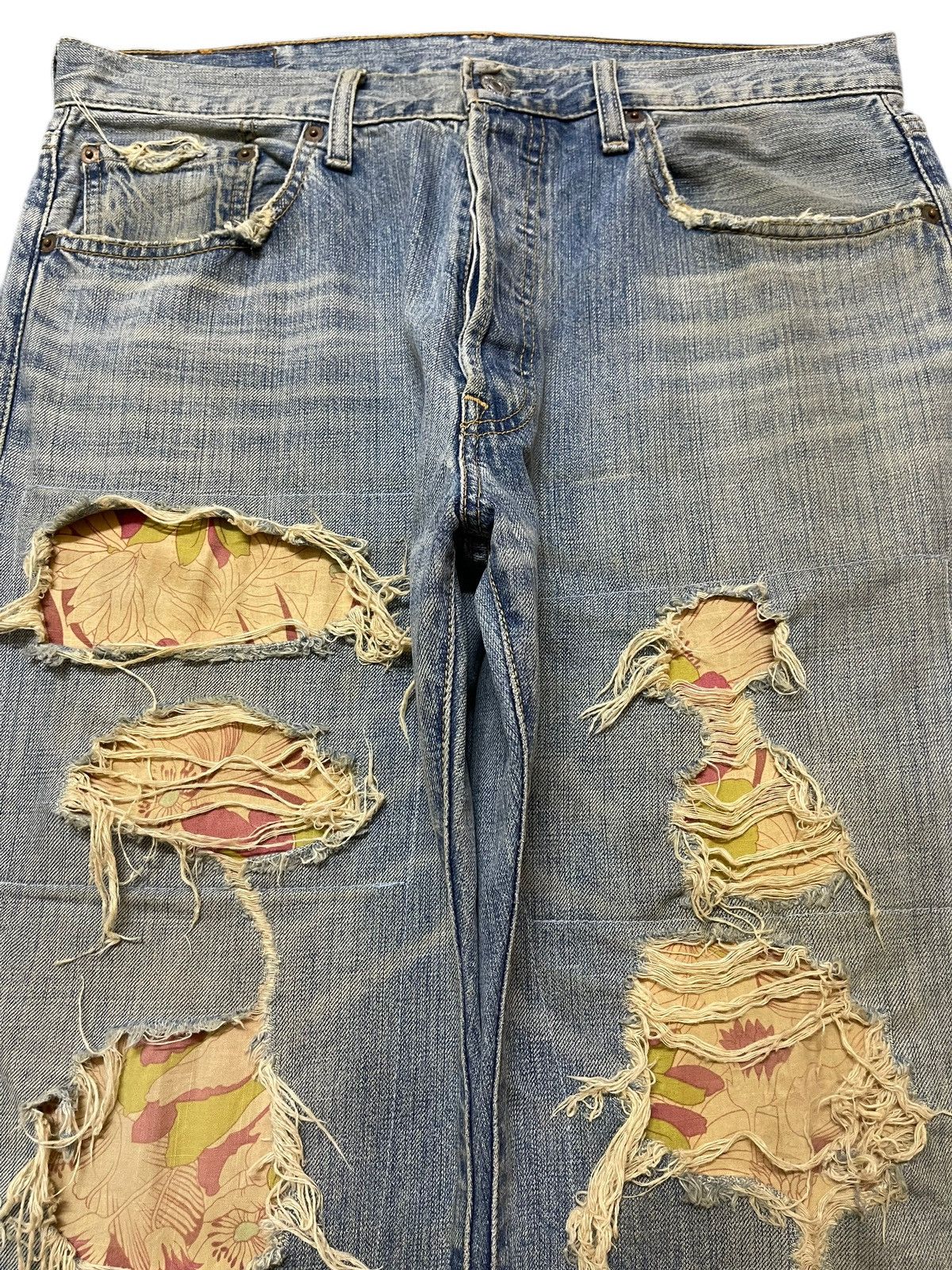 Levi's Vintage 90 Levis 501 Distressed Style Loose Jeans Size US 34 / EU 50 - 3 Thumbnail