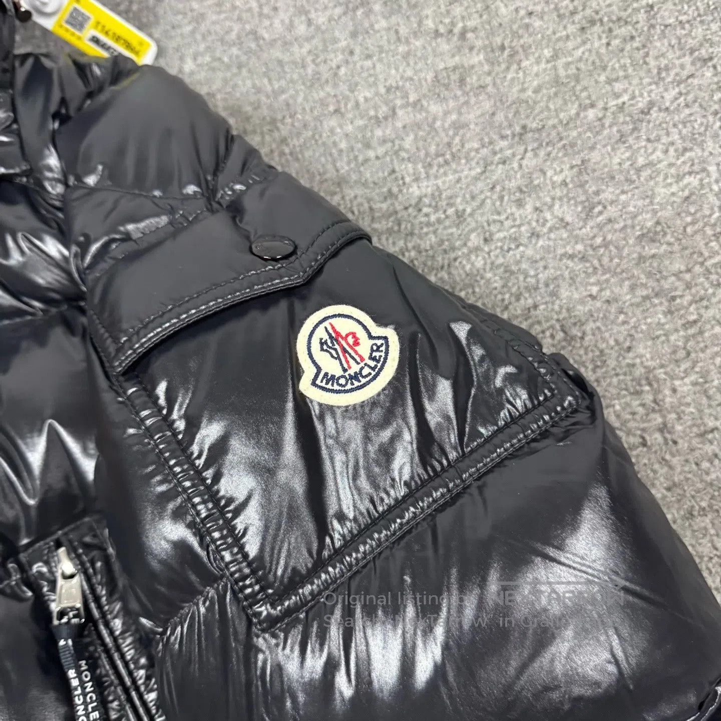 Moncler Moncler Chiablese Light-colored, large-pocketed hooded dow Size US S / EU 44-46 / 1 - 3 Thumbnail