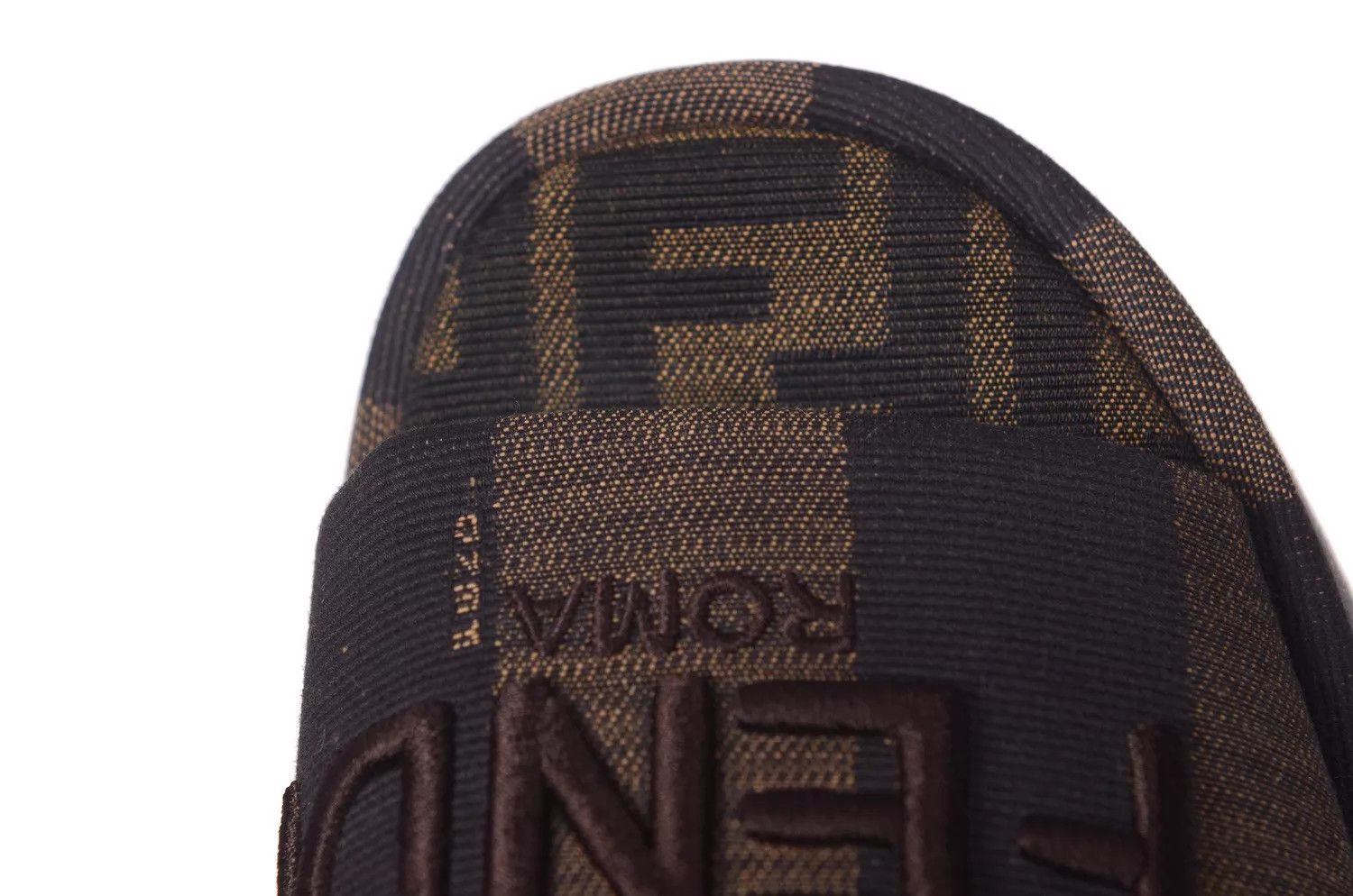 Fendi Fendi Slippers 35 Size US 4.5 / IT 34.5 - 8 Thumbnail
