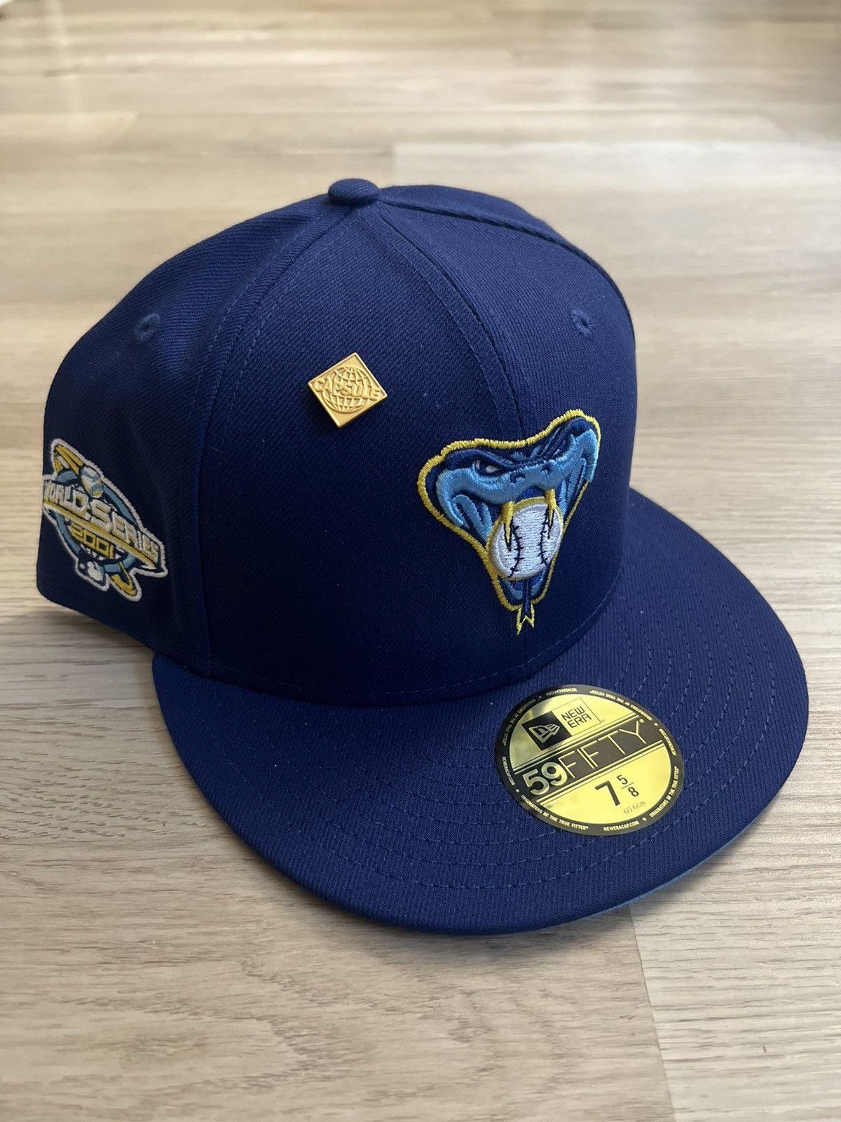 Capsule × New Era Capsule Diamondbacks Dark Royal Icey Fitted size 7 5/8 Size ONE SIZE - 1 Thumbnail