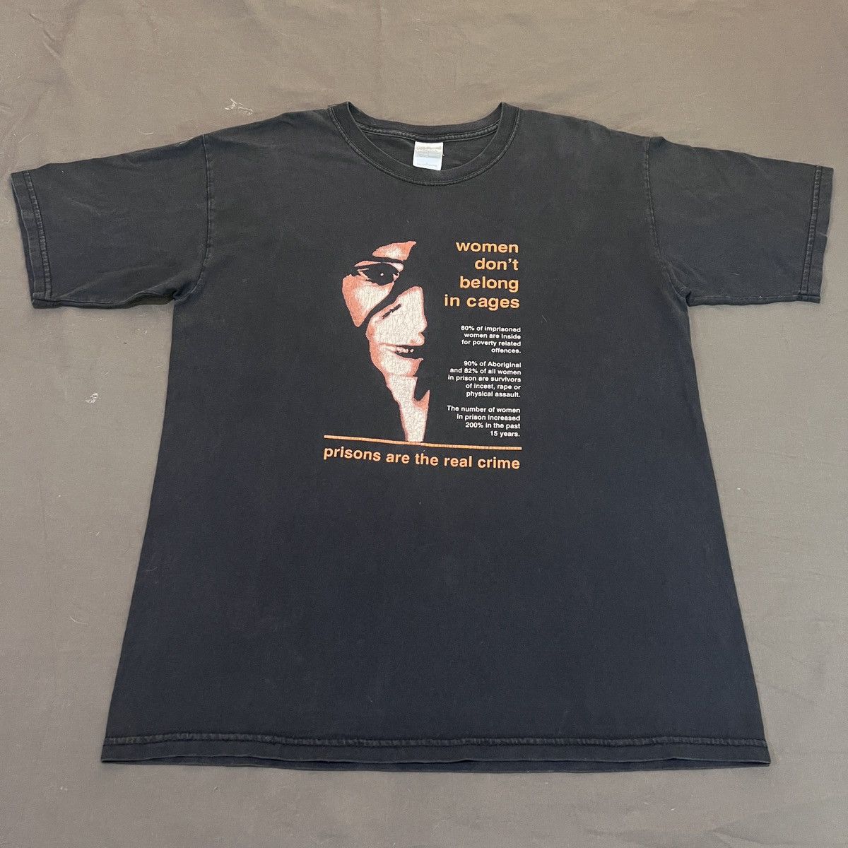 Rap Tees × Vintage Vintage Y2K Prisons are the real crime Tee Faded Size US L / EU 52-54 / 3 - 2 Thumbnail