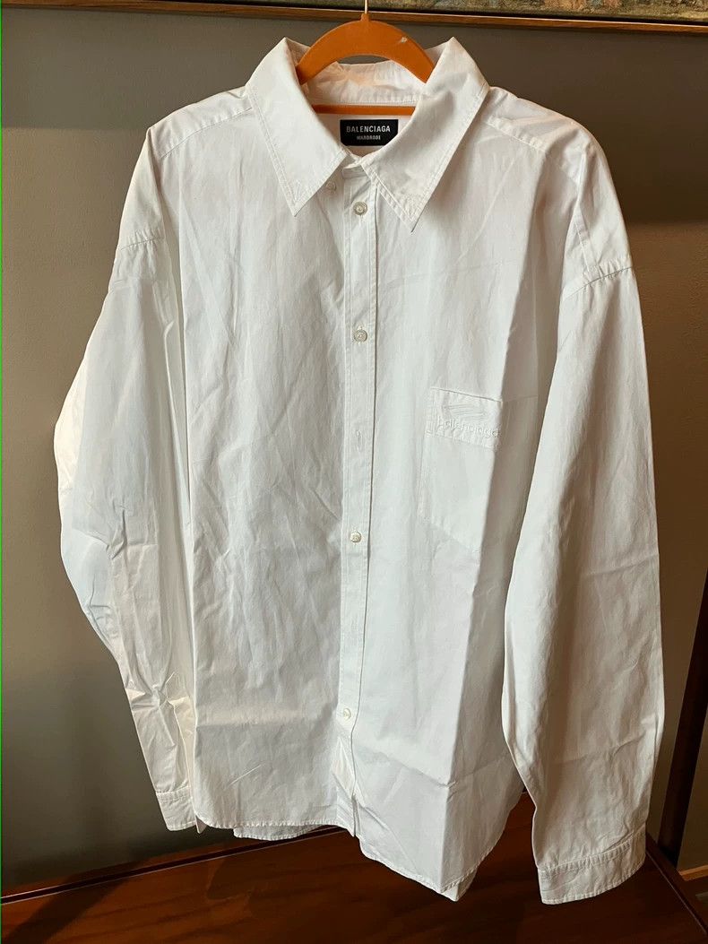 Balenciaga Balenciaga White Long Sleeve Shirt Chest Pocket Logo Embro Size US XXS / EU 40 - 1 Thumbnail
