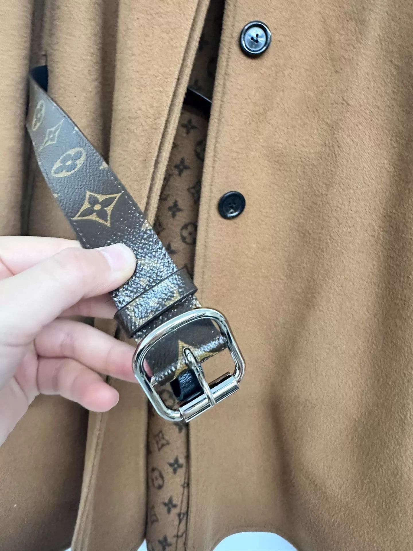 Louis Vuitton LV All Over Logo Coat Size 38 Size S / US 4 / IT 40 - 6 Thumbnail