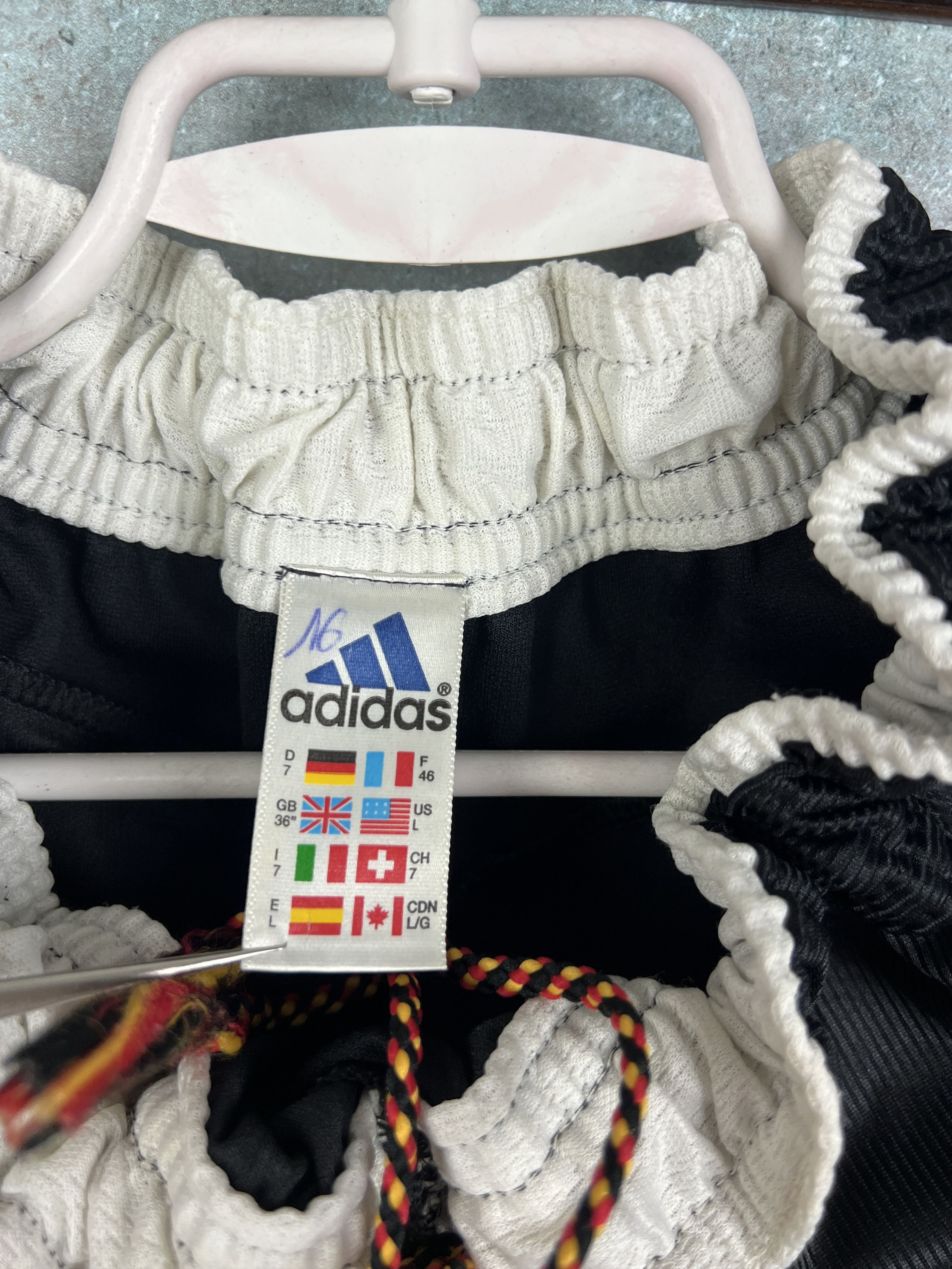Adidas Vintage 90's Adidas Germany Football Track Shorts Soccer Size US 34 / EU 50 - 7 Thumbnail