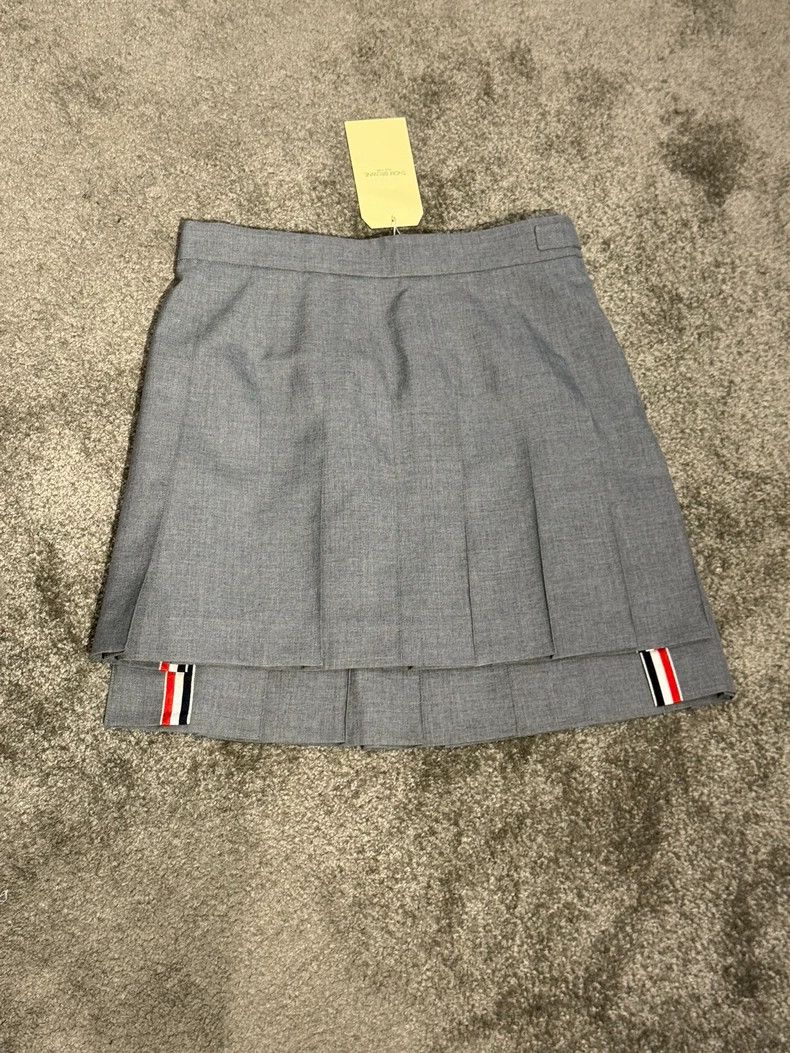 Thom Browne Thom Browne A pleated skirt Size 27" / US 4 / IT 40 - 3 Thumbnail