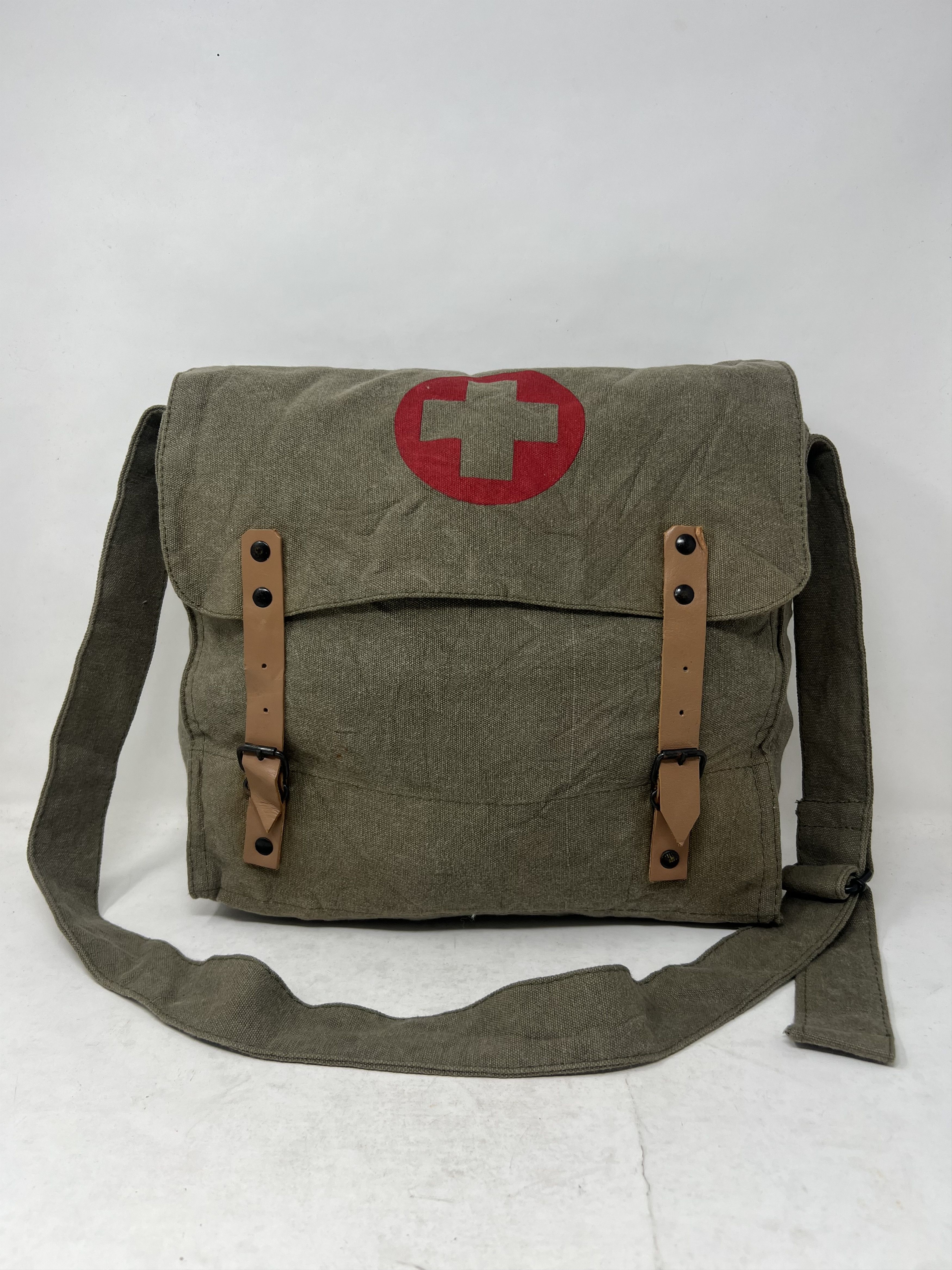 Vintage Vintage Rothco Canvas Medic Cross Bag Size ONE SIZE - 2 Thumbnail