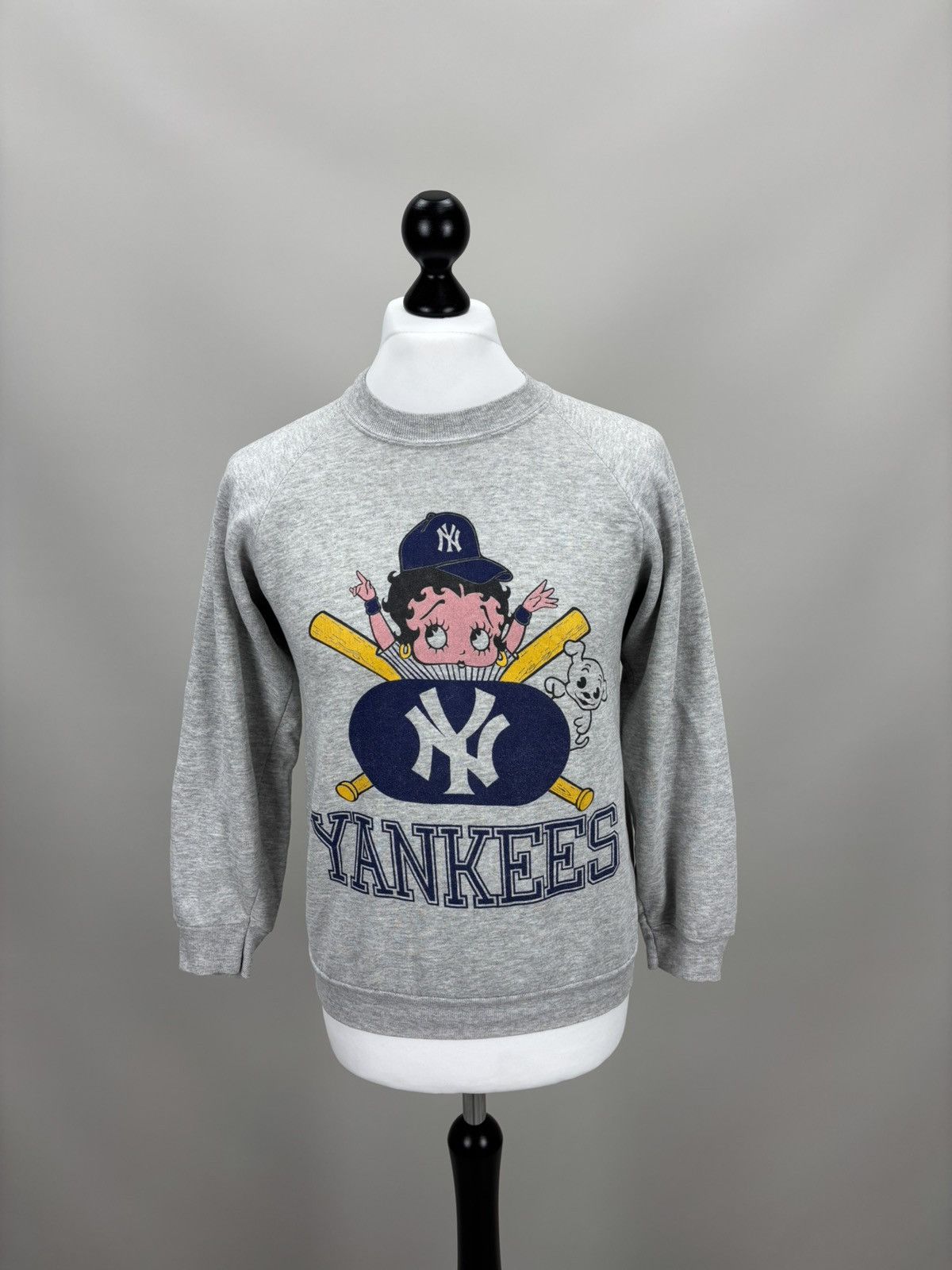 Mens vintage rare sweatshirt New York Yankees Betty Boop