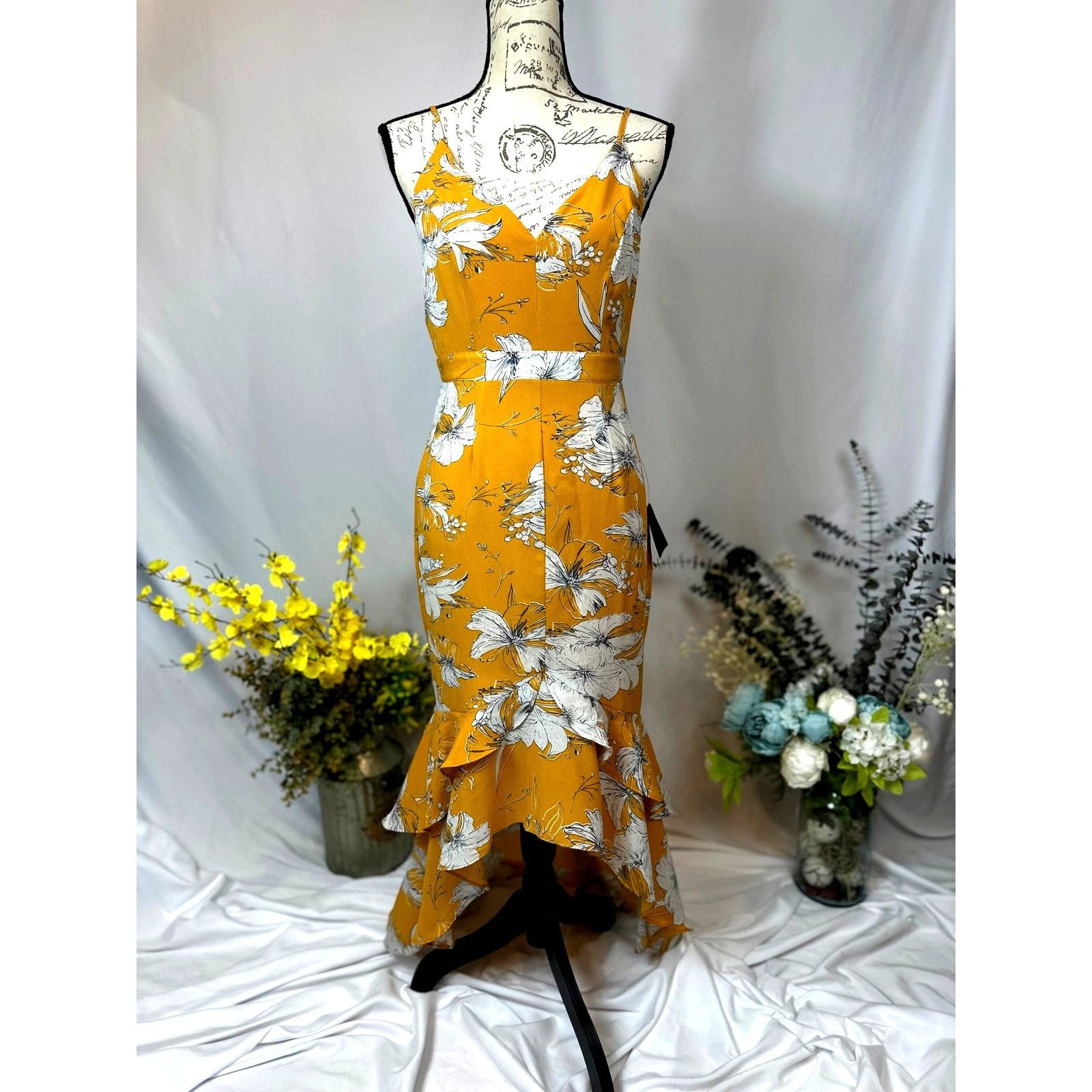 Other Lulu’s Darling Daylily Mustard Floral Hi-Lo Maxi Dress M Size M / US 6-8 / IT 42-44 - 8 Thumbnail