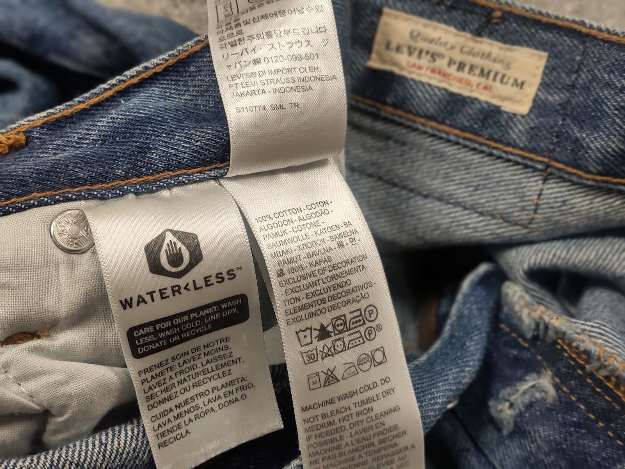 Levi's Levis 501's Straight Women's blue Denim Jeans Size 32" / US 10 / IT 46 - 11 Thumbnail