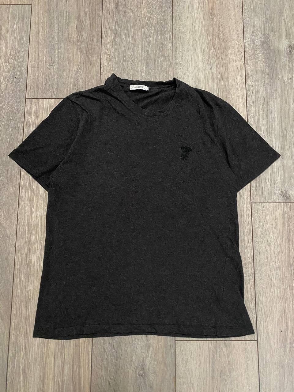Versace Vintage T-shirt Versace Collection Mini Logo Medusa CLG Size US M / EU 48-50 / 2 - 1 Thumbnail