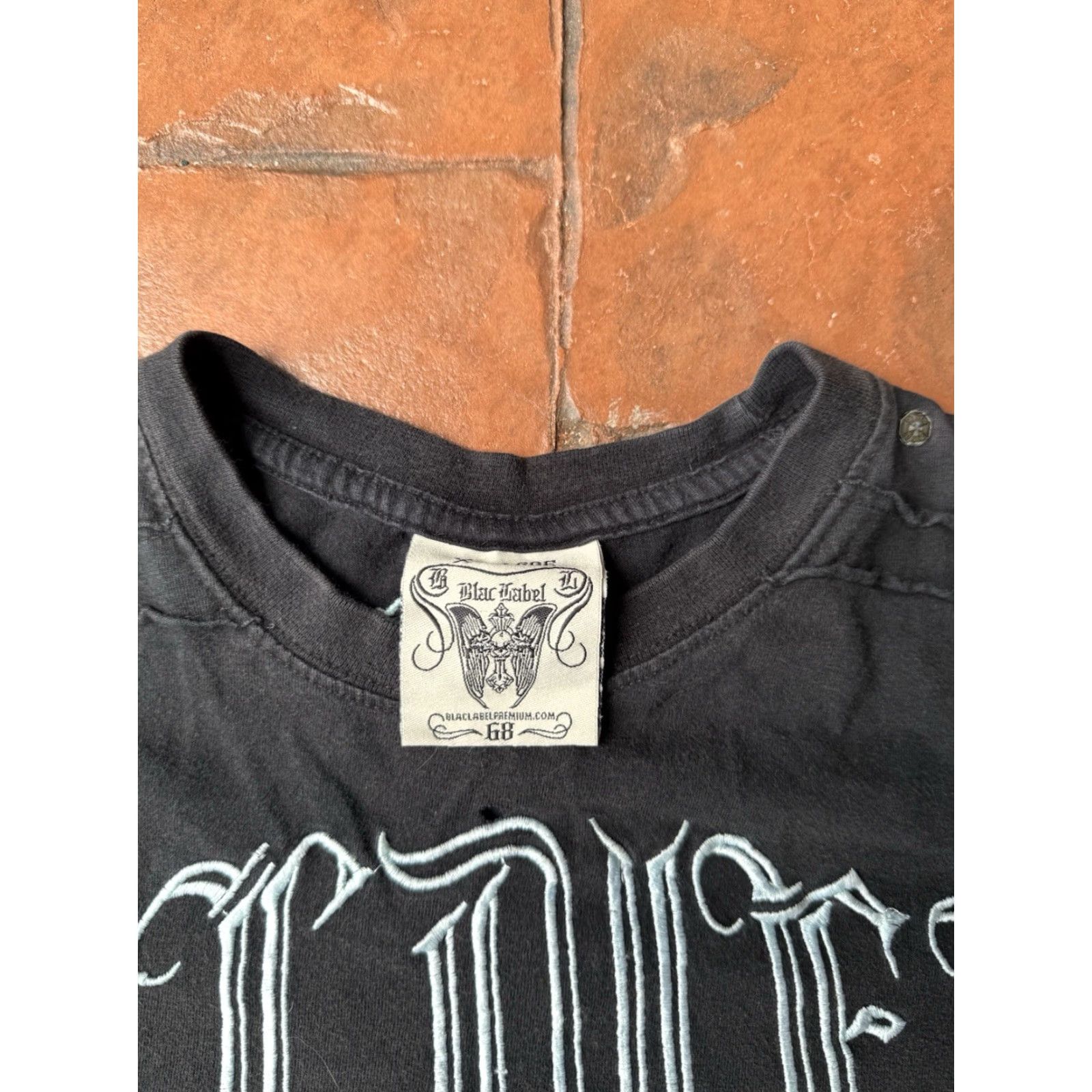 Vintage VINTAGE Black Label Winged Warrior T-Shirt XL Black Crew Neck Short Sleeve Embroidered Logo 90s Grunge Emo Goth Y2K Cyber Mens Mens Size US XL / EU 56 / 4 - 2 Thumbnail