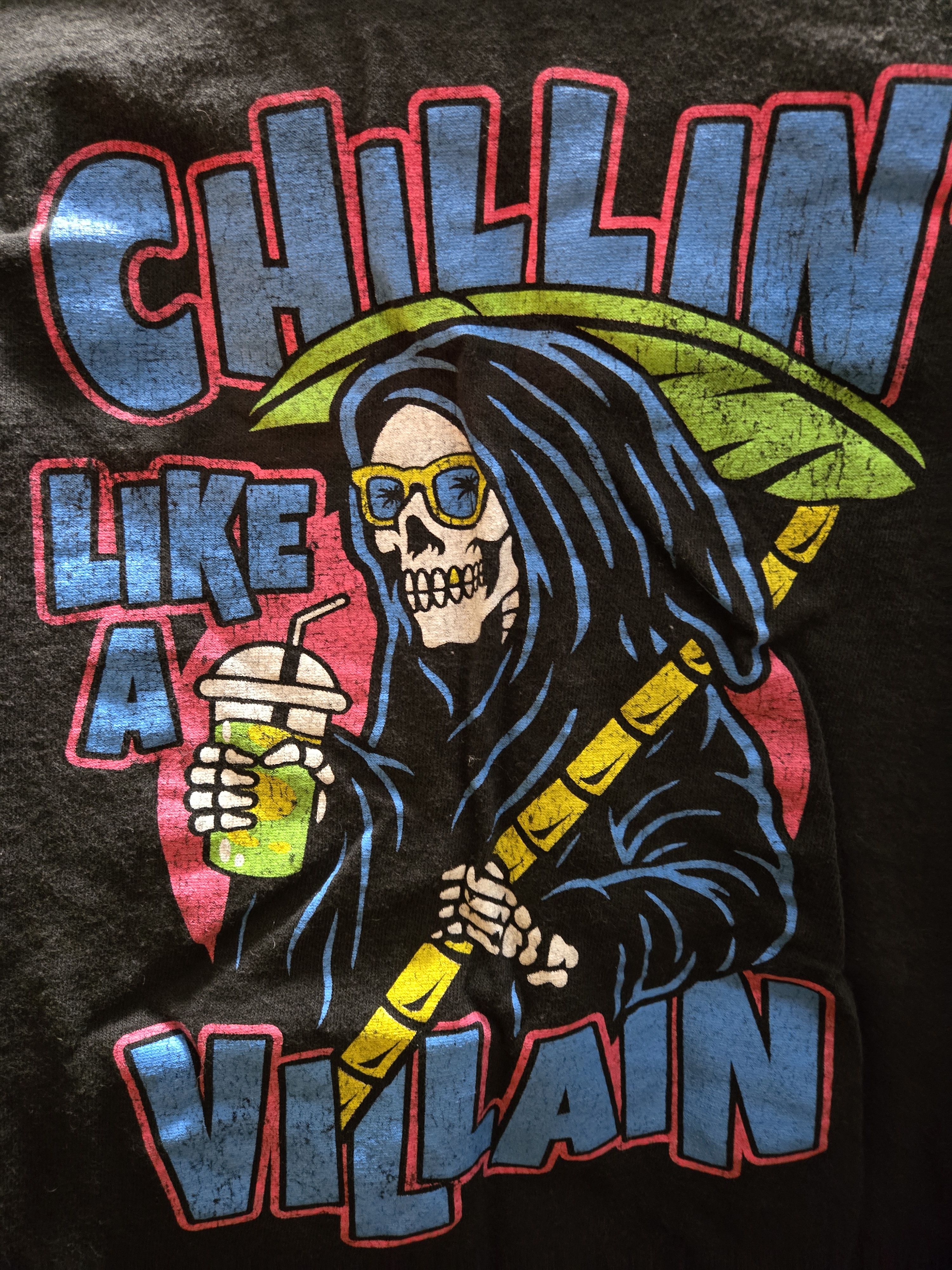 Other Dom, chillin like a villain reaper t Size US M / EU 48-50 / 2 - 3 Thumbnail