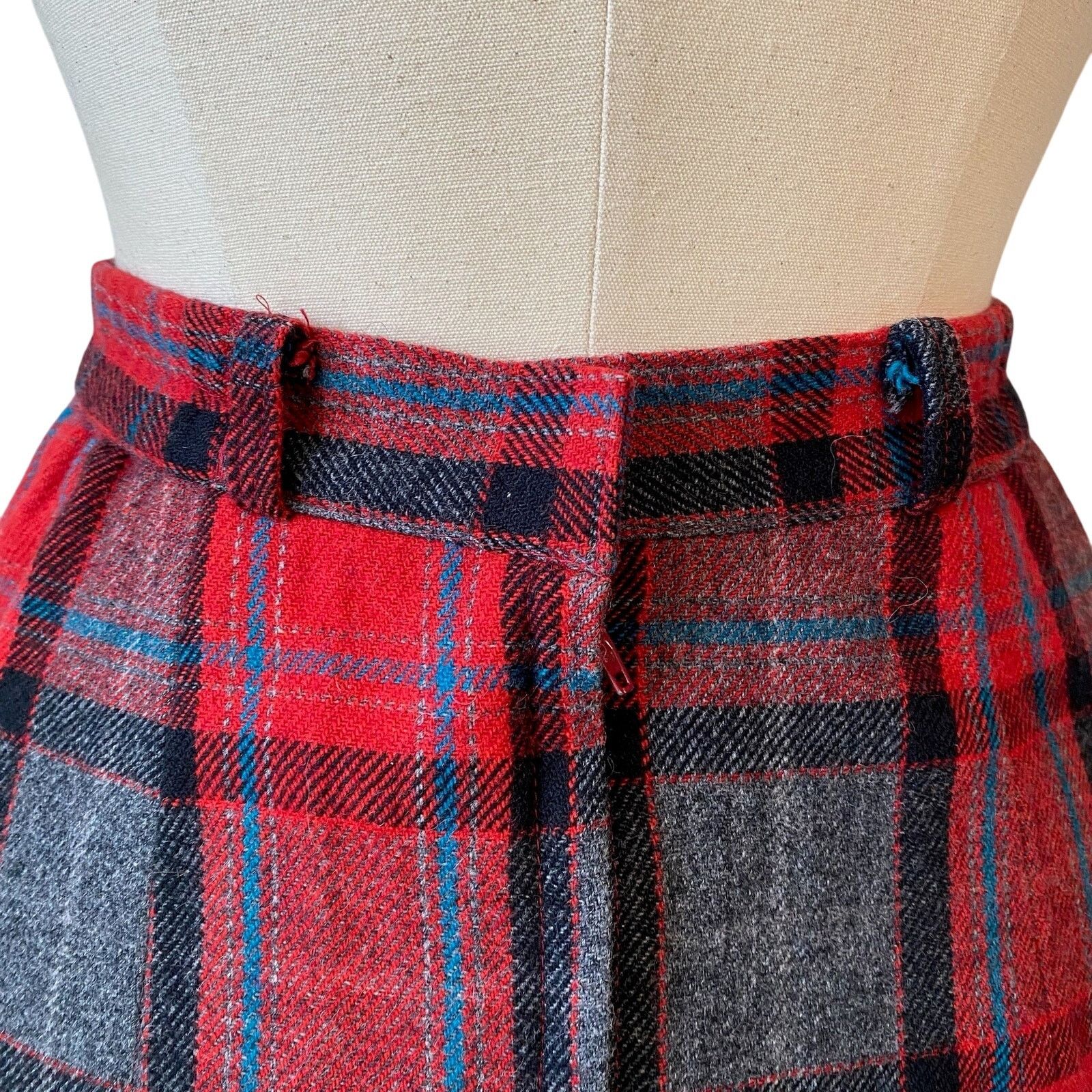 Other vintage 80s red plaid pin up skirt Size 28" / US 6 / IT 42 - 7 Thumbnail