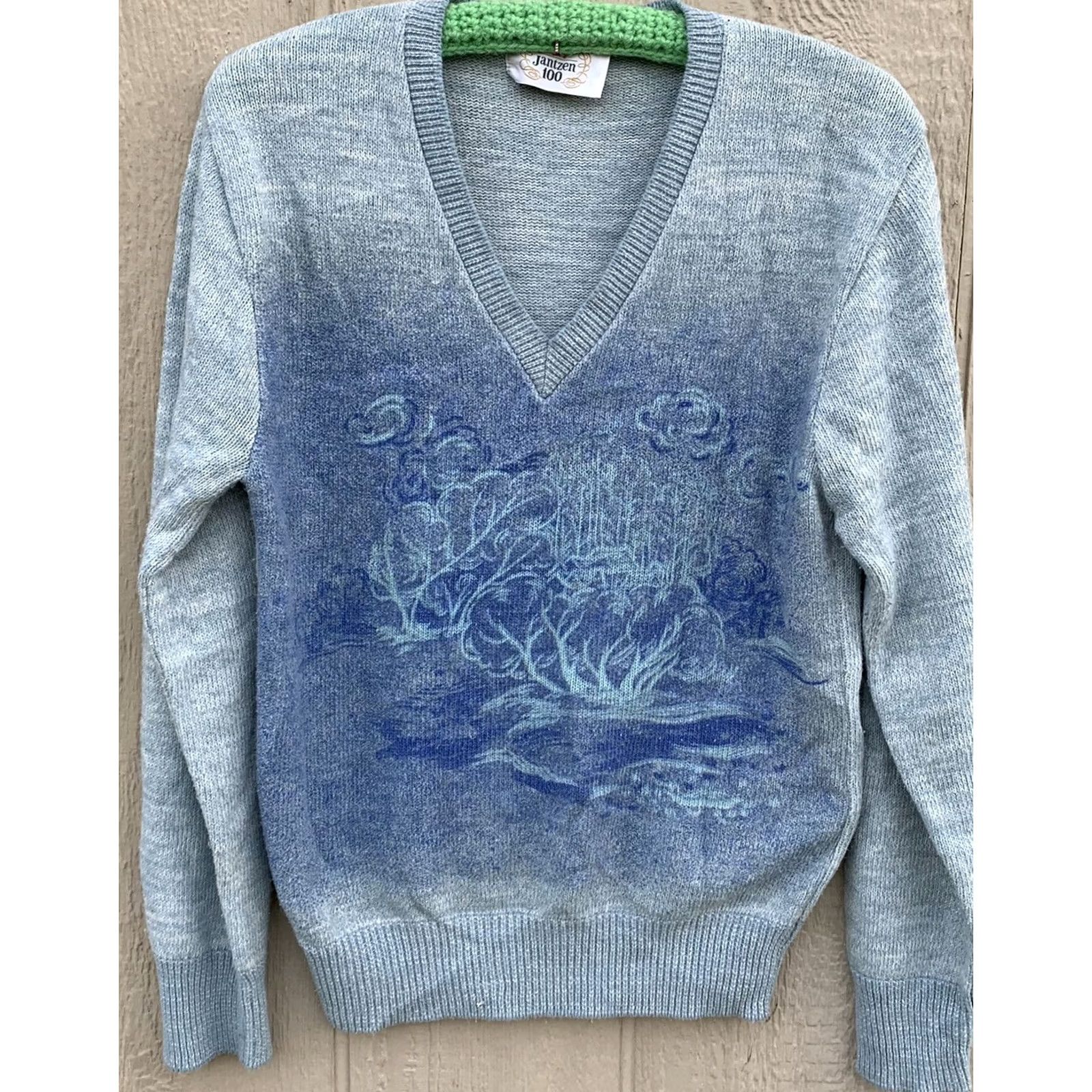 Jantzen VINTAGE Jantzen 100 Sweater Long Sleeve V-Neck Graphic Print Blue Size L Menskeletal Size US L / EU 52-54 / 3 - 5 Thumbnail