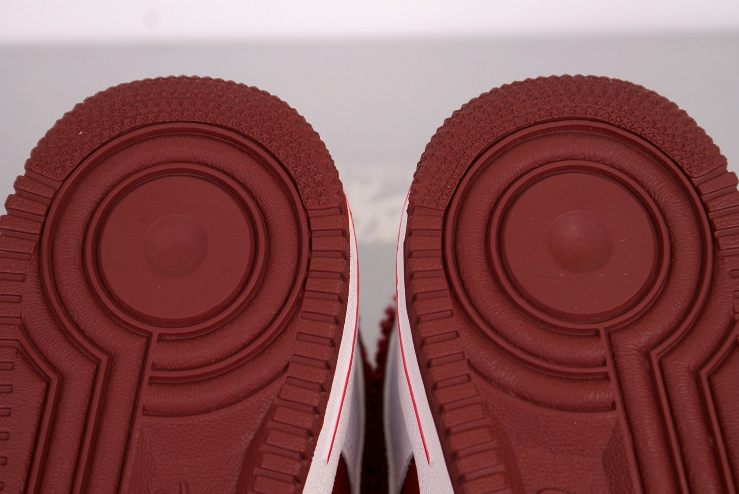 Nike 2013 Nike Air Force 1 HYPER RED White Chenille 488298 606 Size US 10.5 / EU 43-44 - 9 Thumbnail