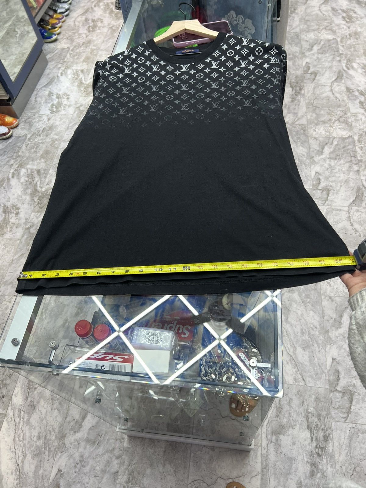 Louis Vuitton Louis Vuitton Gradient Black Tee Size US XL / EU 56 / 4 - 12 Thumbnail