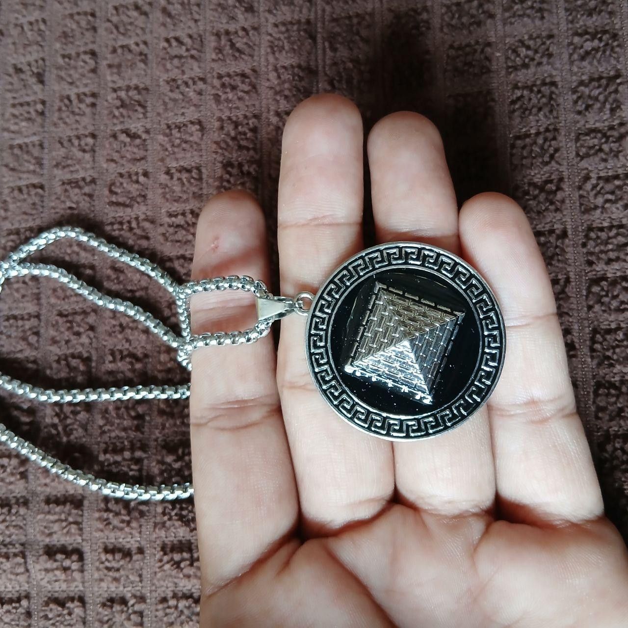 Other Silver Color Metal Chain Pendant Necklace Size ONE SIZE - 2 Thumbnail