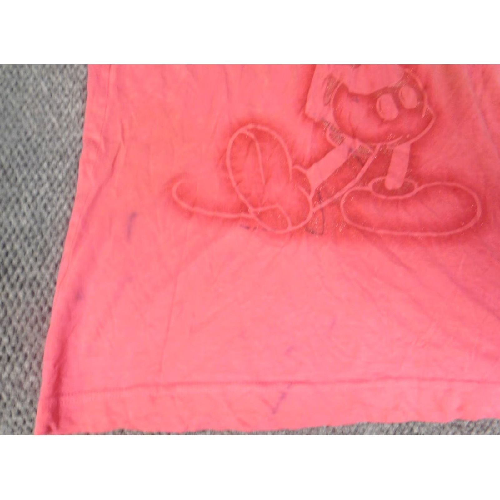 Disney Disney Shirt Womens Small pink Mickey Mouse graphic Crew Neck T-Shirt Casual Short Sleeve Disney Brand Womens Pink Mickey Movie Basic 90s? Size S / US 4 / IT 40 - 4 Thumbnail