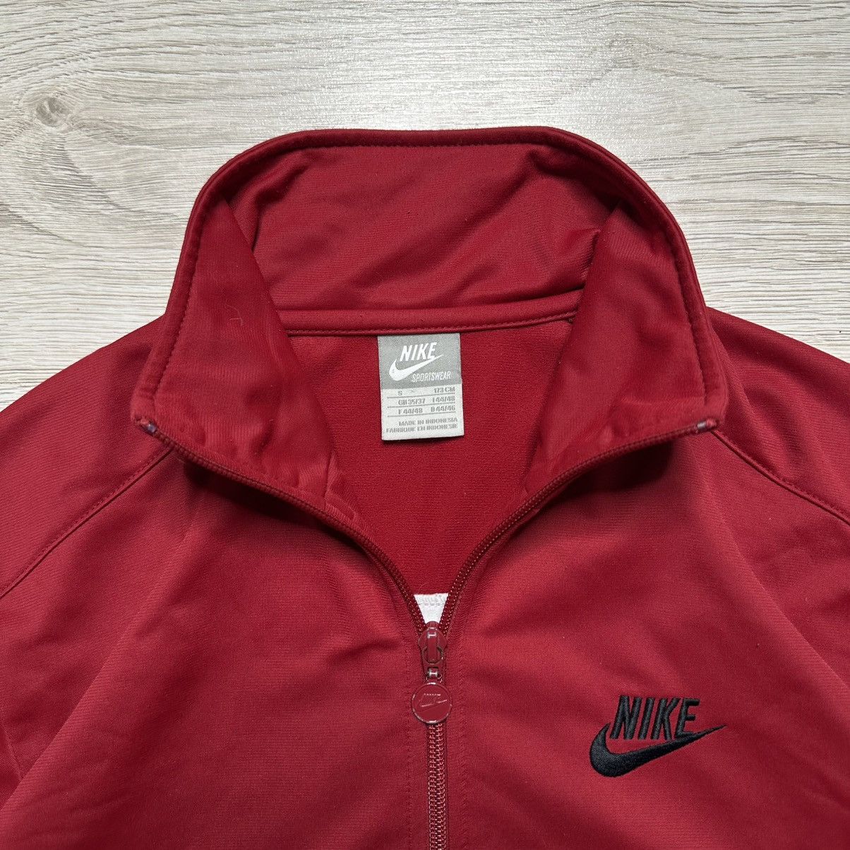 Nike Nike vintage track jacket retro logo Y2k swoosh rare Size US S / EU 44-46 / 1 - 5 Thumbnail