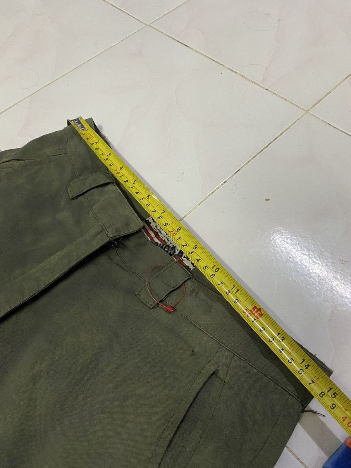 If Six Was Nine × Japanese Brand × Le Grande Bleu (L.G.B.) Distressed Multipocket Snap Button Strap Cargo Pant Size US 29 - 16 Thumbnail