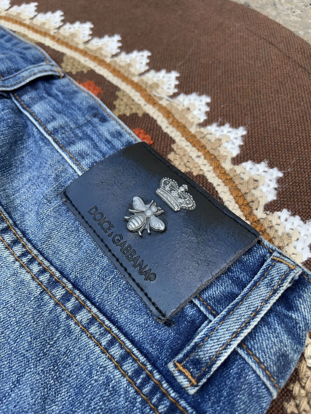 Dolce & Gabbana Vintage Dolce & Gabbana 14 Gold Distressed Denim Style Jeans Size US 34 / EU 50 - 12 Thumbnail