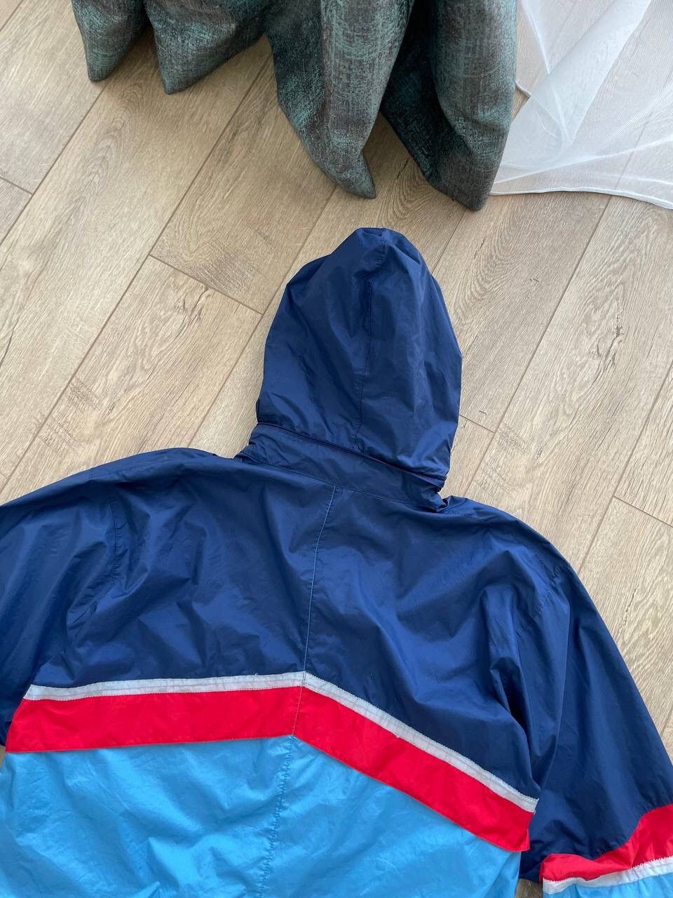 Nike Vintage Nike Oregon USA 80’s 90’s Drill Nylon Jacket Bomber Size US L / EU 52-54 / 3 - 24 Thumbnail