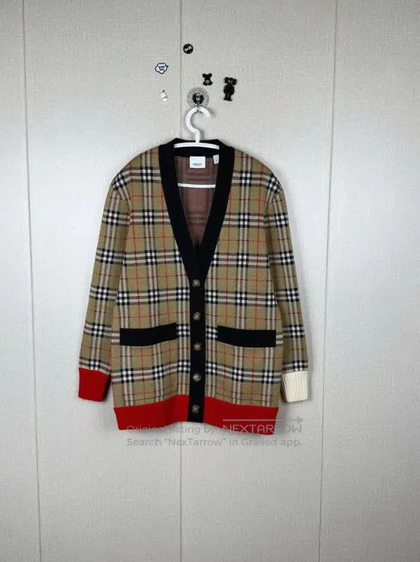 Burberry Burberry Khaki Wool Women's Cardigan. Size S / US 4 / IT 40 - 1 Thumbnail