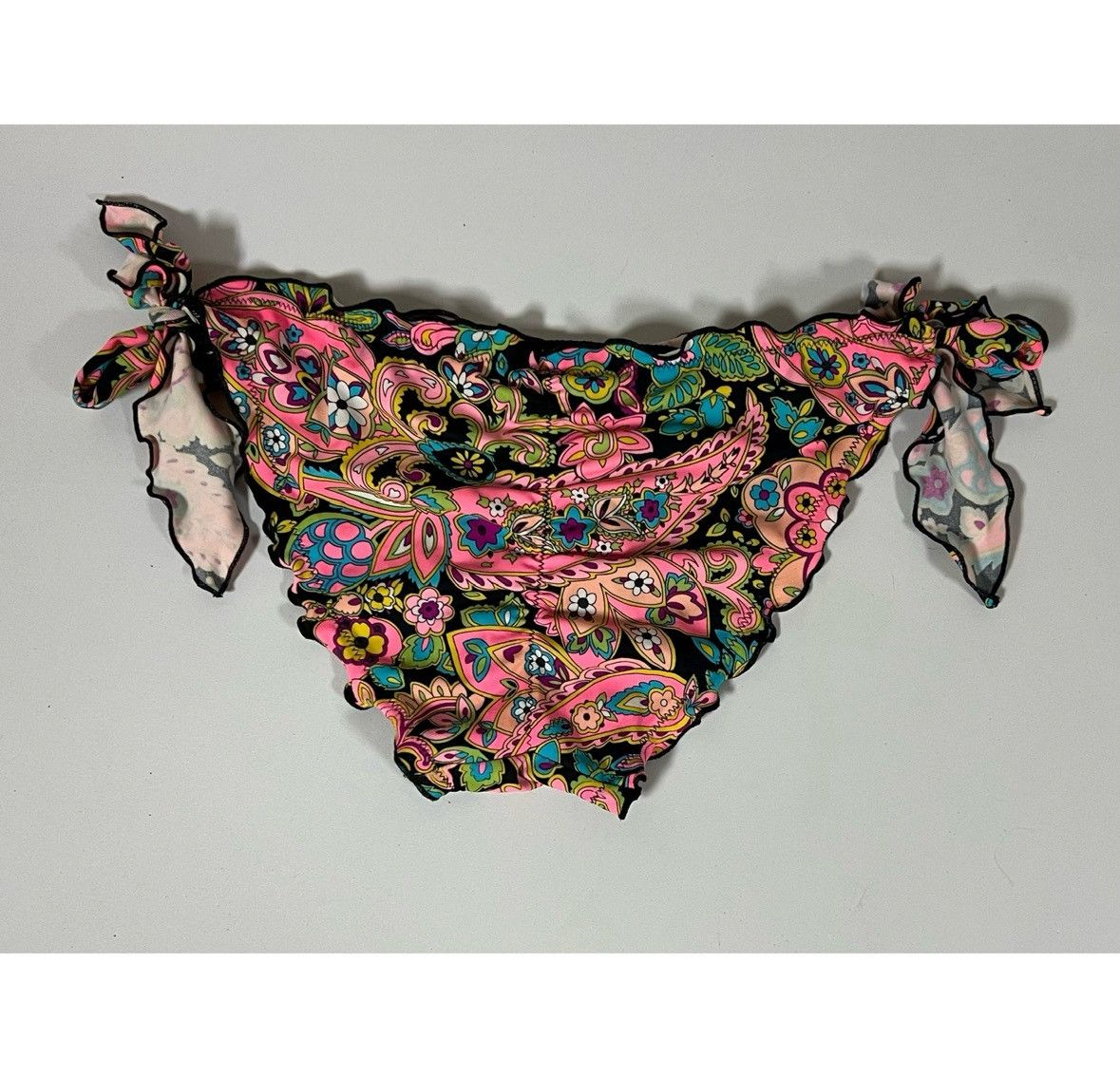 Victoria's Secret Victoria’s Secret Paisley Ruched Bikini Bottoms Size S 🩷✨ Size ONE SIZE - 5 Thumbnail