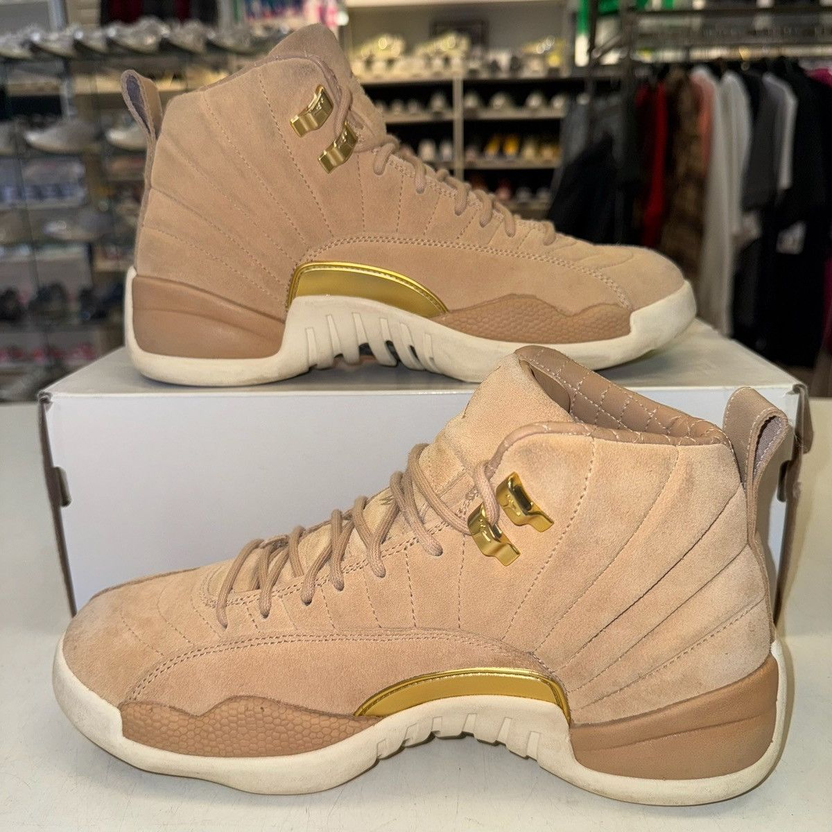 Jordan Brand Size 9W (7.5M) - Air Jordan 12 Retro Vachetta Tan W Size US 9 / IT 39 - 2 Thumbnail