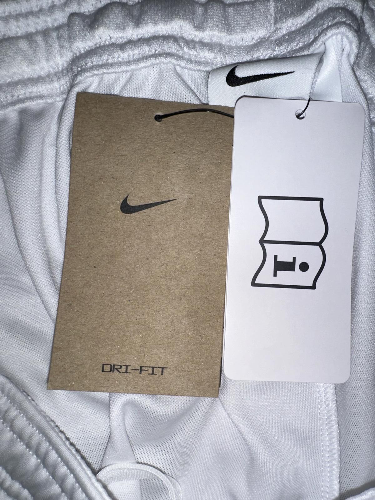 Nike Nike Women’s Dri-FIT Academy 23 Soccer Shorts Size 32" / US 10 / IT 46 - 12 Thumbnail