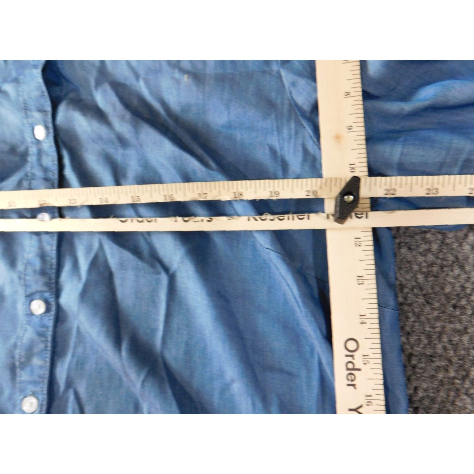 Vintage Crown & Ivy Womens Blouse XL Blue Denim Button-Up Crew Neck Long Sleeve Button-Front Casual Classic Floral Stretch Size XL / US 12-14 / IT 48-50 - 6 Thumbnail