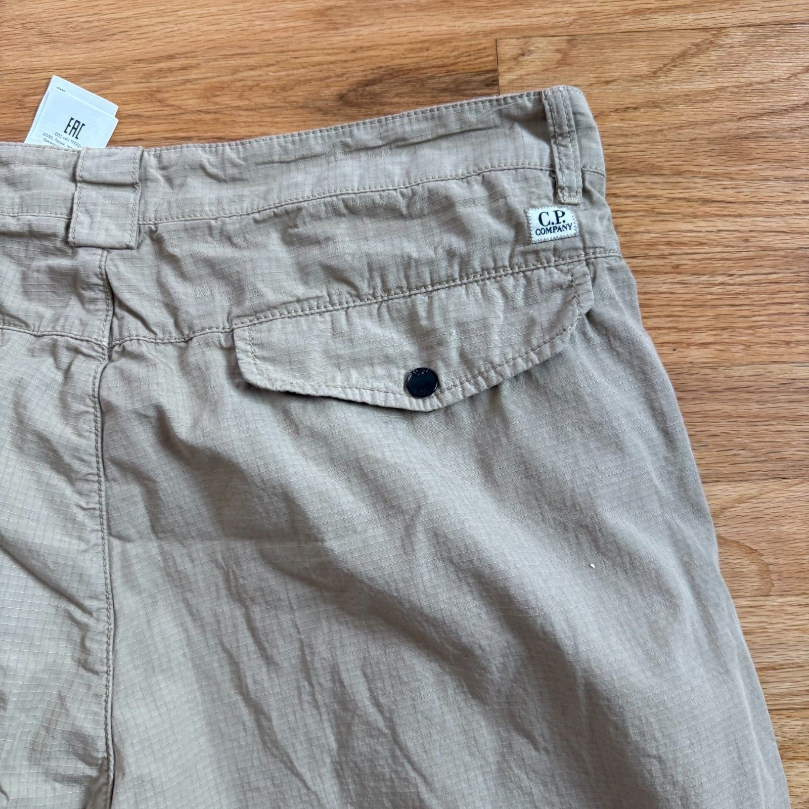 C.P. Company C.P. Company Rip Stop Beige Garment-Dyed Utility Shorts Size US 31 - 5 Thumbnail