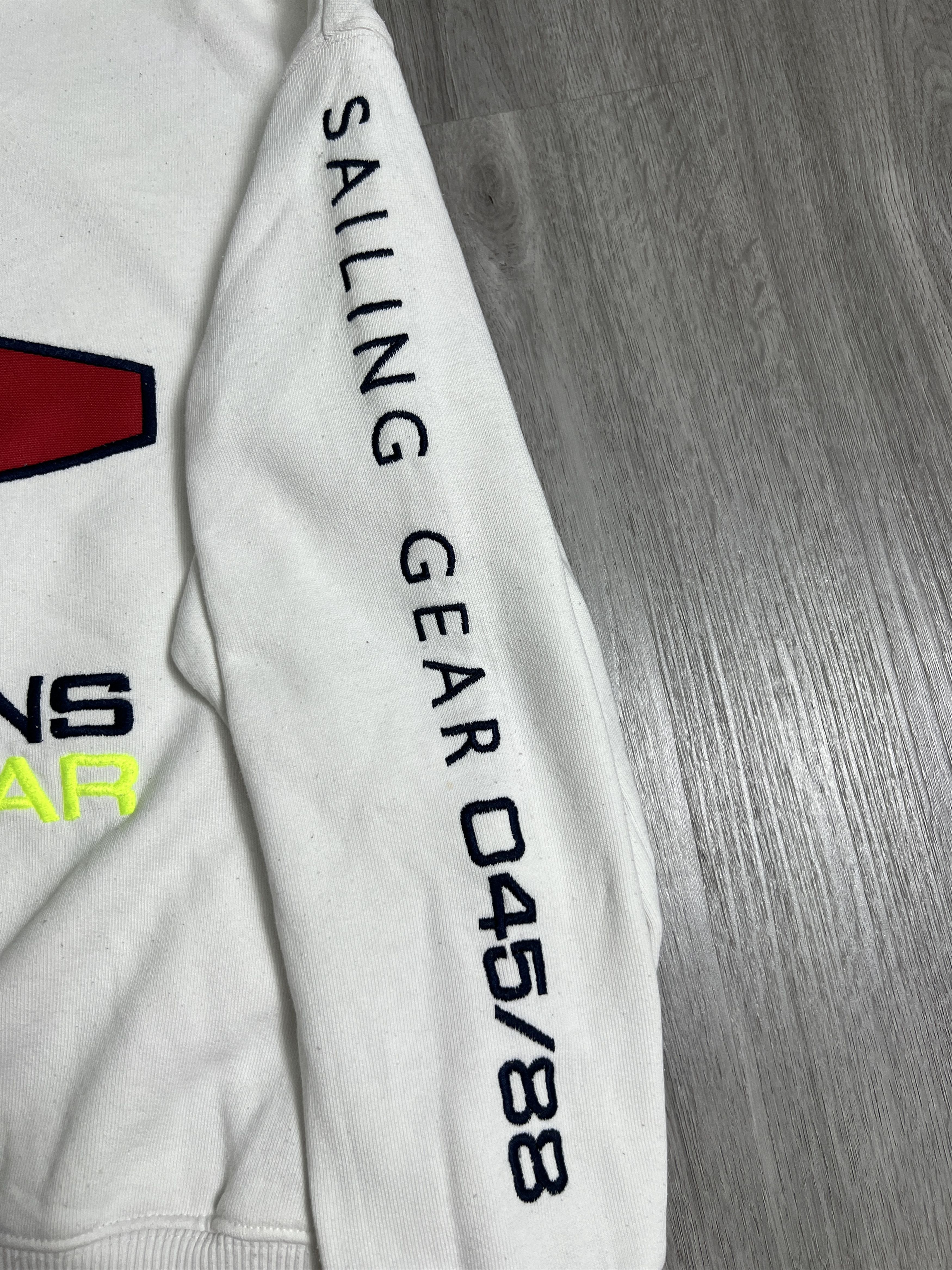 Tommy Jeans Tommy Jeans Sailing Gear Big Logo Sweatshirt (S) JKA191 Size US S / EU 44-46 / 1 - 6 Thumbnail