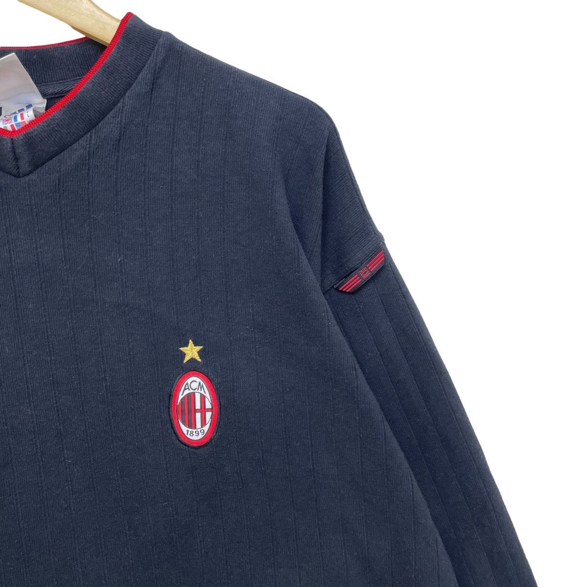 Adidas × Salomon × Vintage Vintage Adidas AC Milan Sweatshirt Pull Over Jacket Size US L / EU 52-54 / 3 - 3 Thumbnail