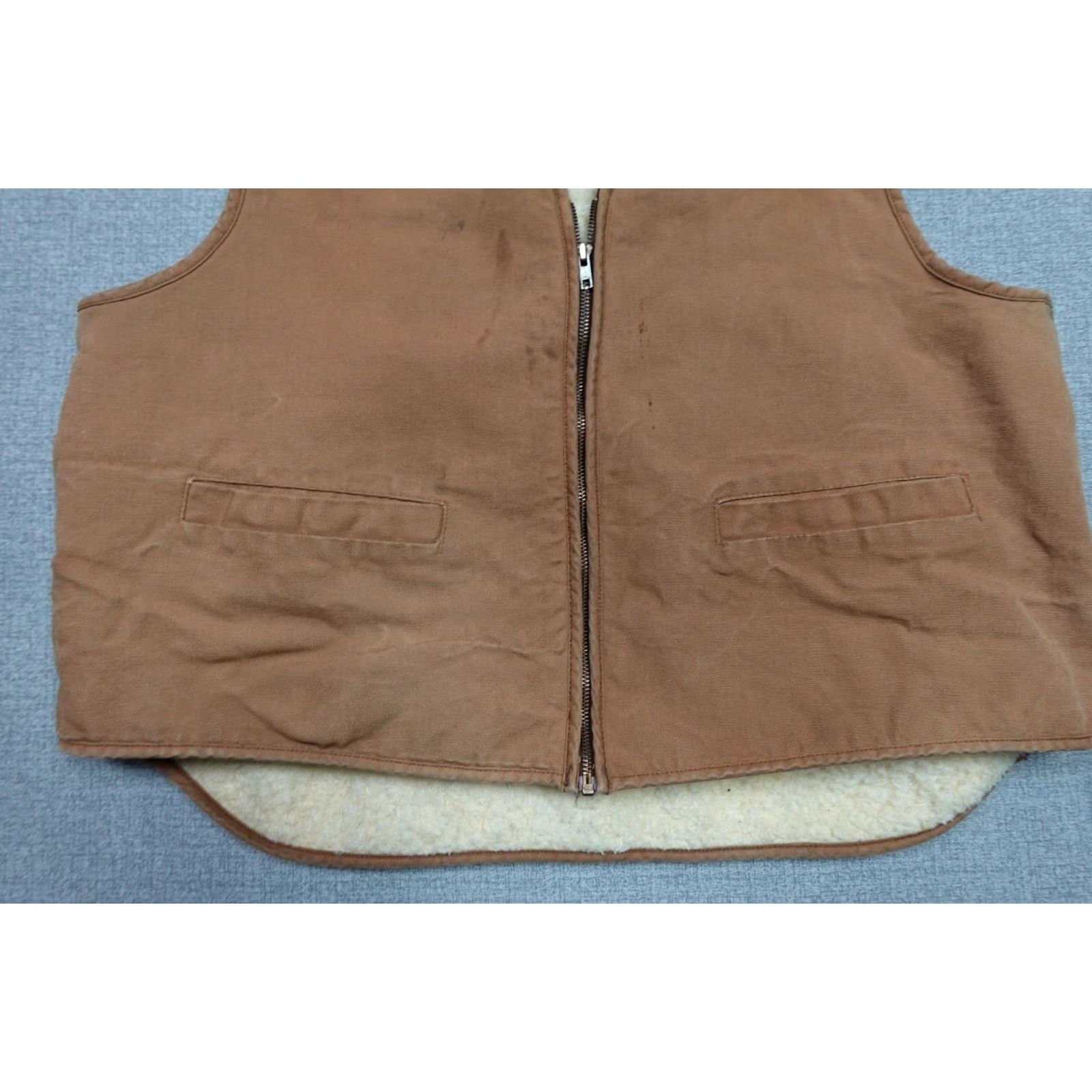 Carhartt Carhartt Vest Mens 2XL Brown Canvas Sherpa Quilted Grunge Workwear 1980s Vintage Style Size US XXL / EU 58 / 5 - 3 Thumbnail