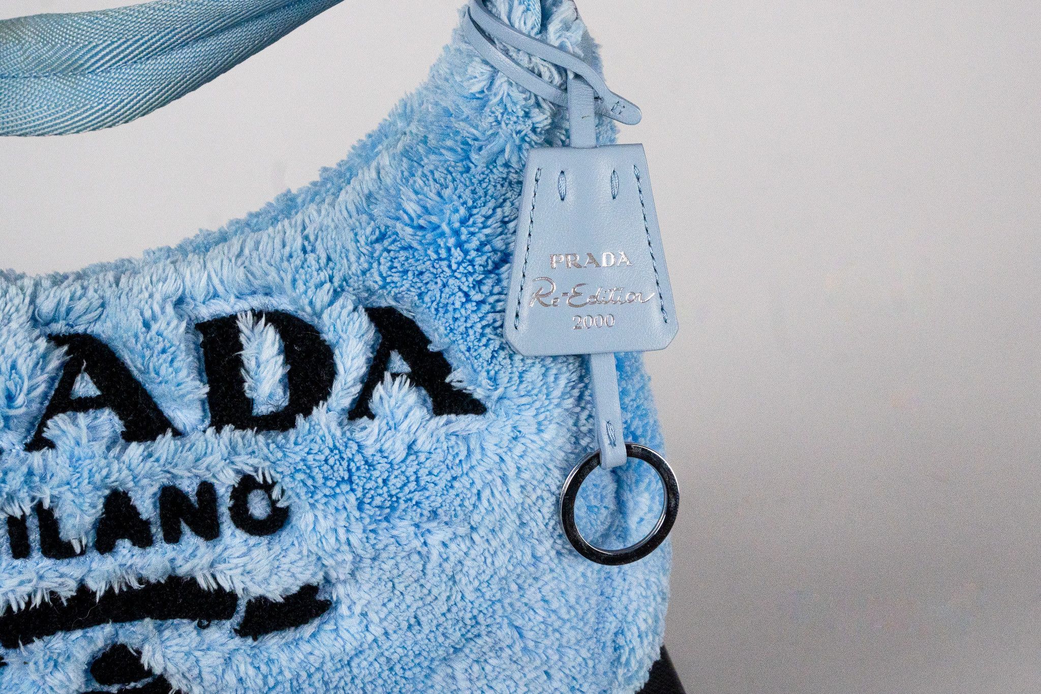 Prada Prada Re-Edition 2000 Terry Mini Shoulder Bag Size ONE SIZE - 4 Thumbnail
