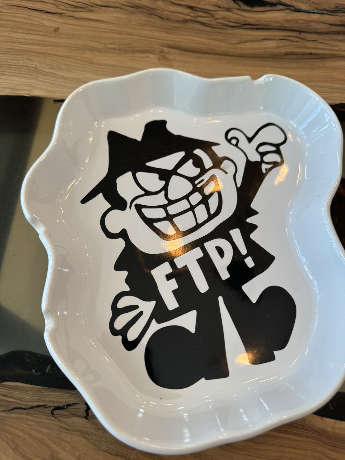 Fuck The Population FTP BORIS CERAMIC ASH TRAY WHITE/BLACK Size ONE SIZE - 4 Thumbnail