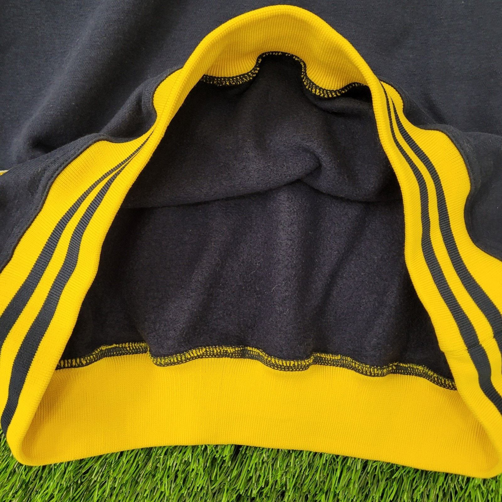Vintage VTG Charlotte Varsity Ringer Sweatshirt XL Blue Yellow Y2K Size US XL / EU 56 / 4 - 4 Thumbnail