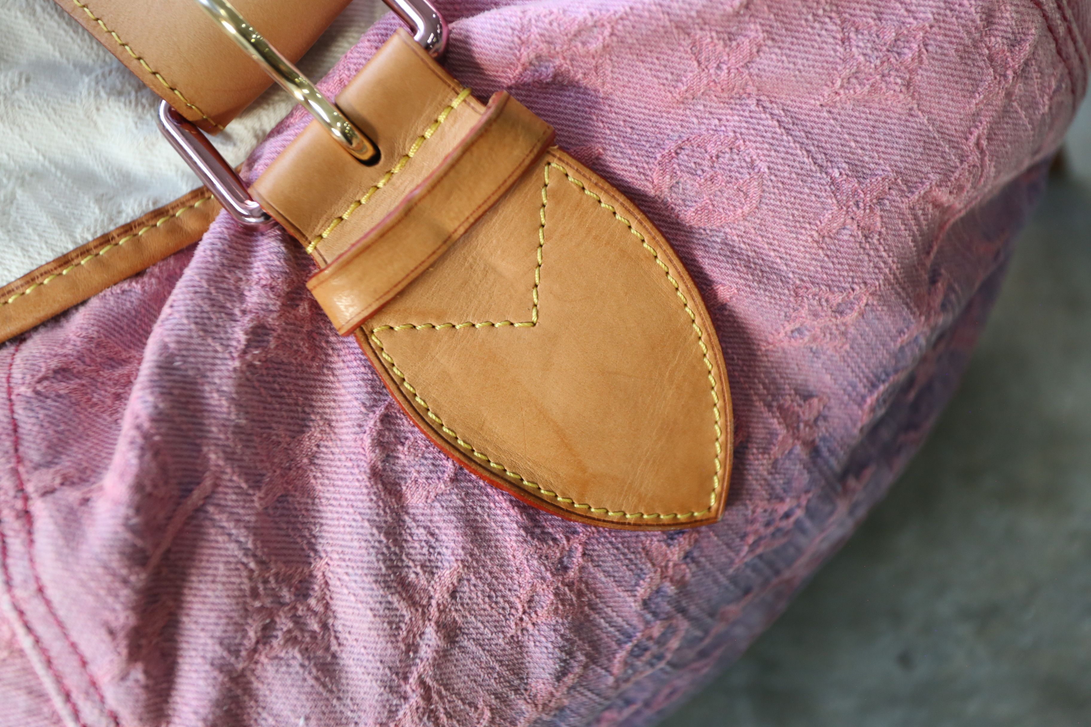 Louis Vuitton Louis Vuitton - Marc Jacobs - S/S 10 - Denim Sunshine NM Size ONE SIZE - 12 Thumbnail