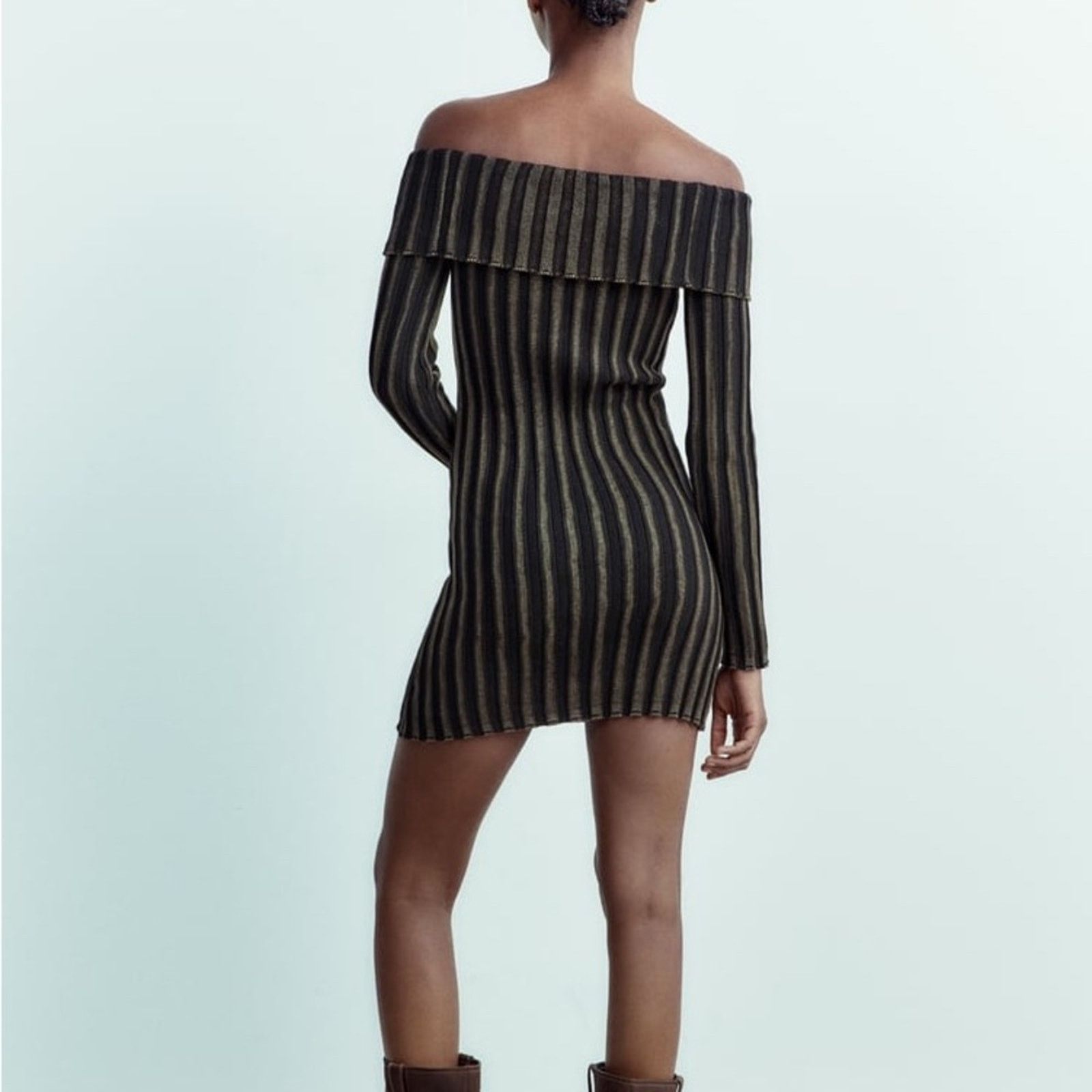 Zara ZARA BLOGGER FAVORITE OFF-THE-SHOULDER ACID WASH KNIT DRESS Size S / US 4 / IT 40 - 6 Thumbnail
