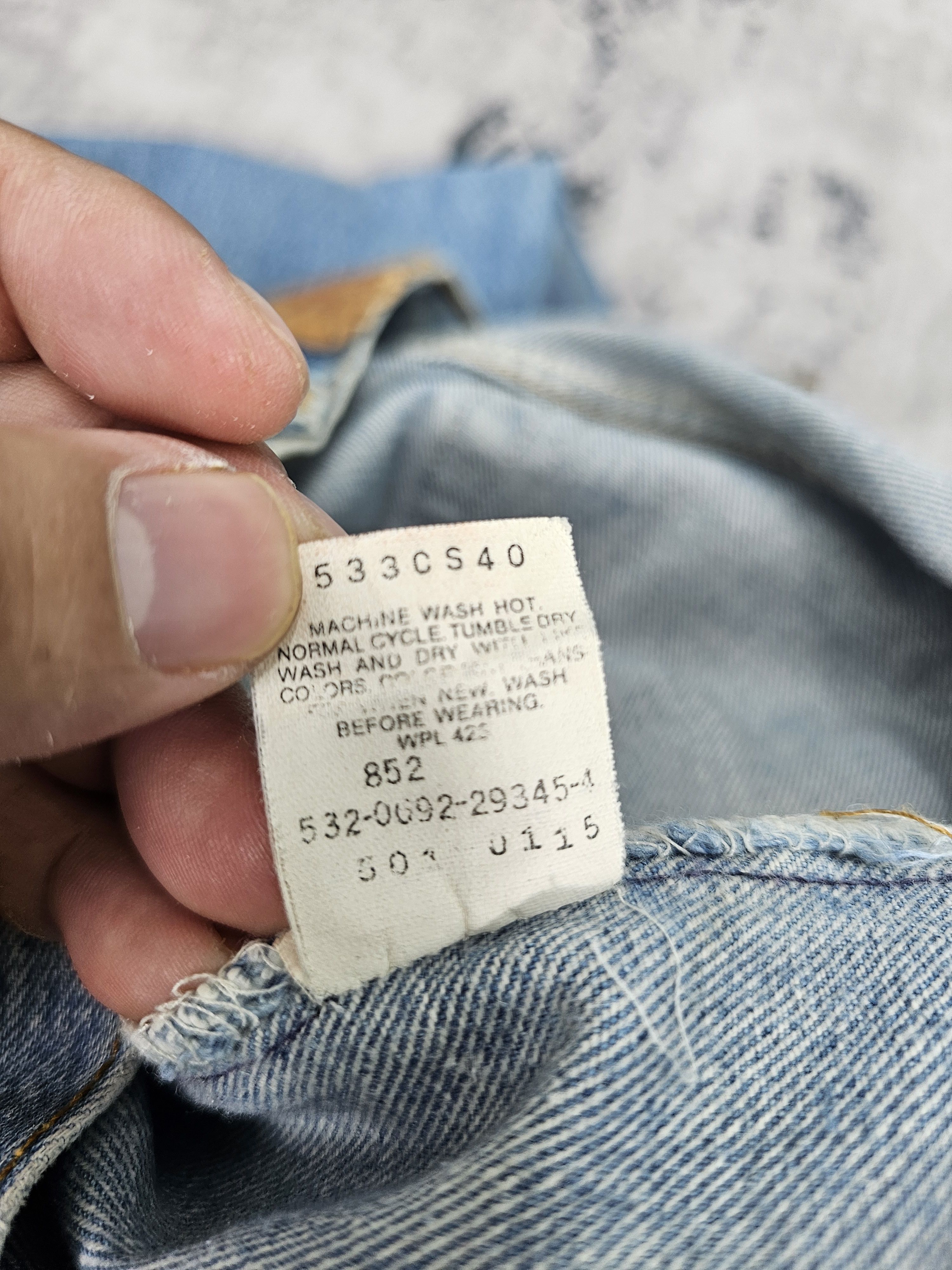 Levi's Vintage Clothing Vtg 90's LEVIS 501 Bleach Faded Blue Jeans Made In USA L0546 Size US 34 / EU 50 - 15 Thumbnail