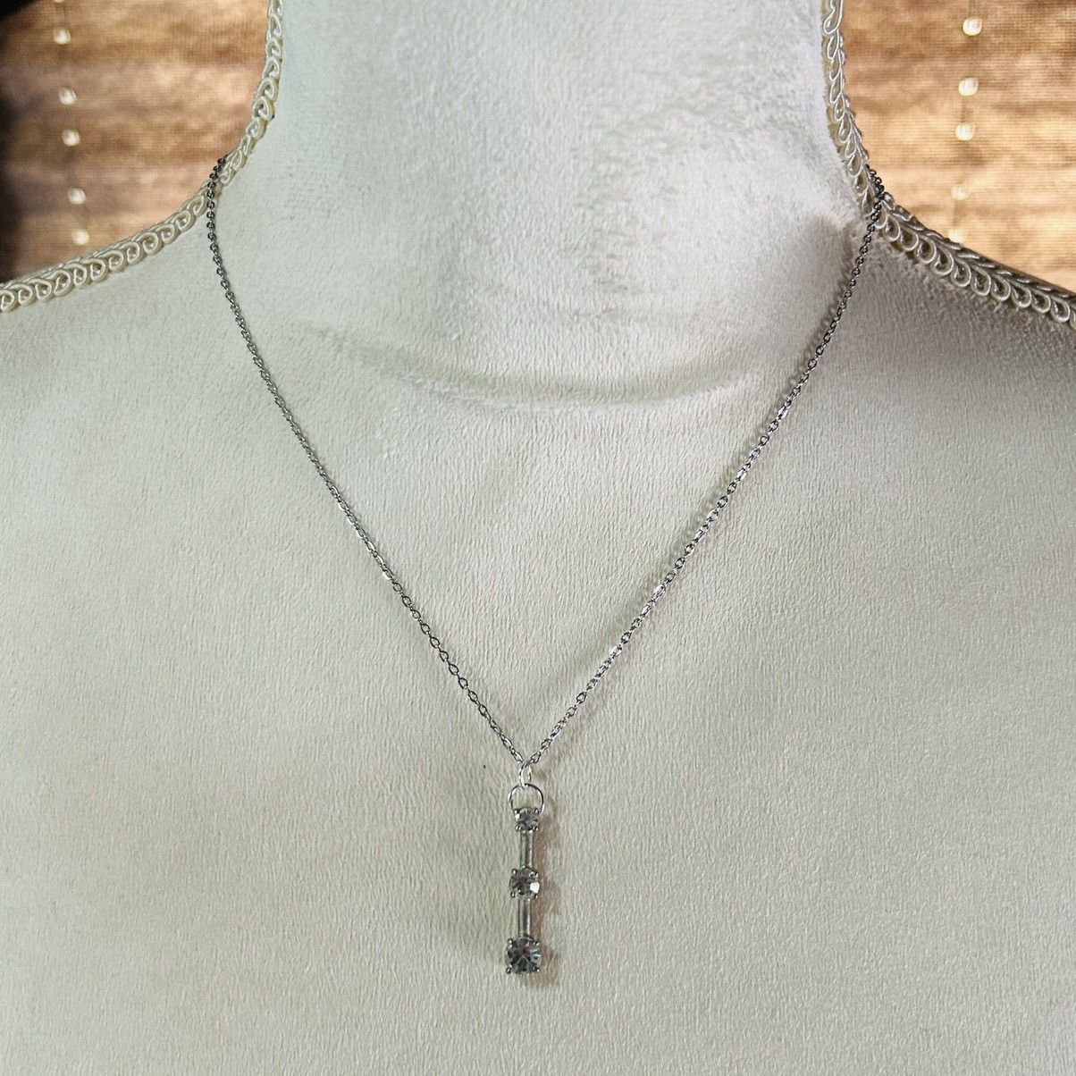 Handmade Handcrafted salvaged vintage triple graduated glass necklace Size ONE SIZE - 2 Thumbnail