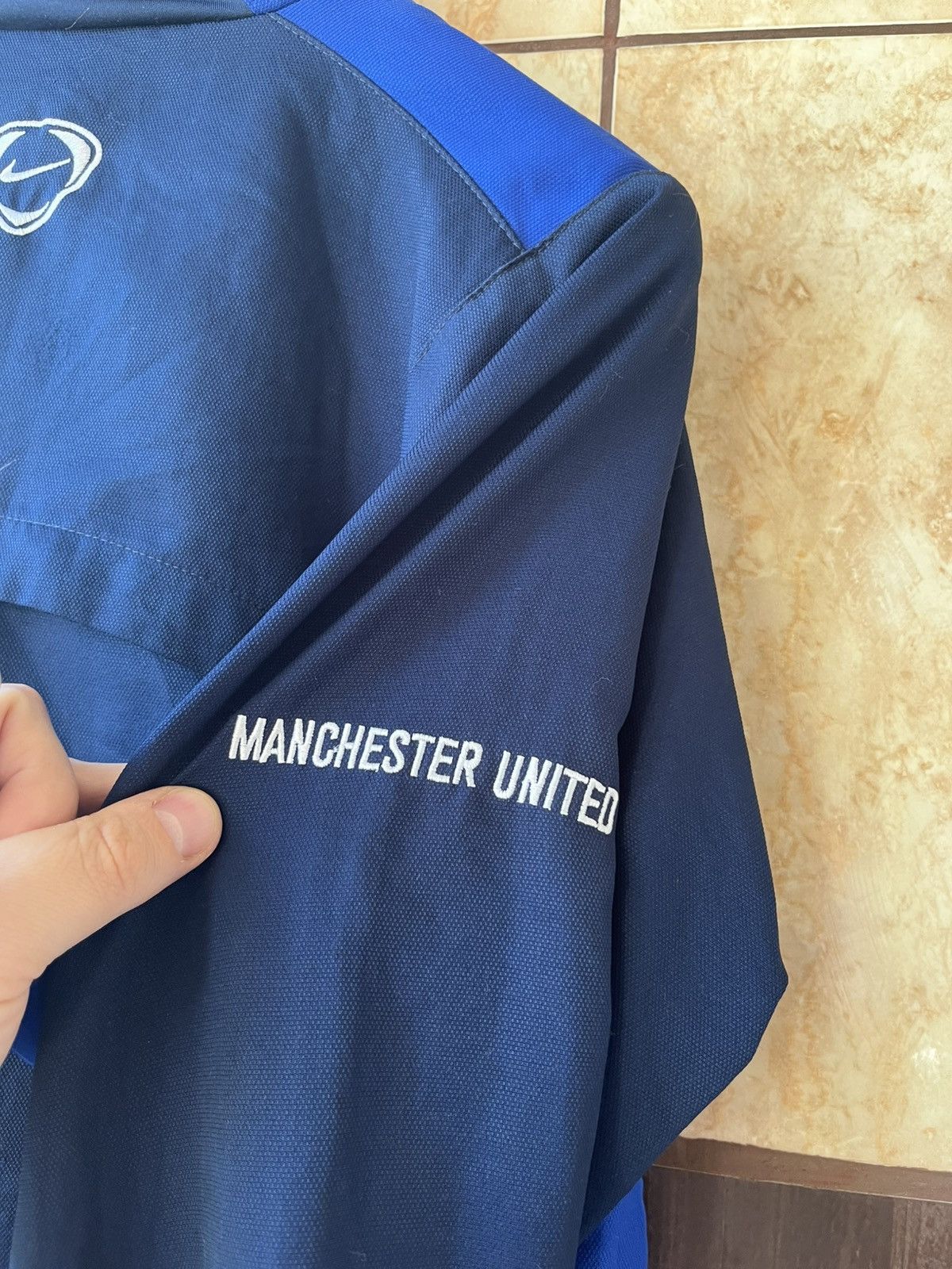 Nike Vintage Manchester united Nike track top Size US S / EU 44-46 / 1 - 5 Thumbnail
