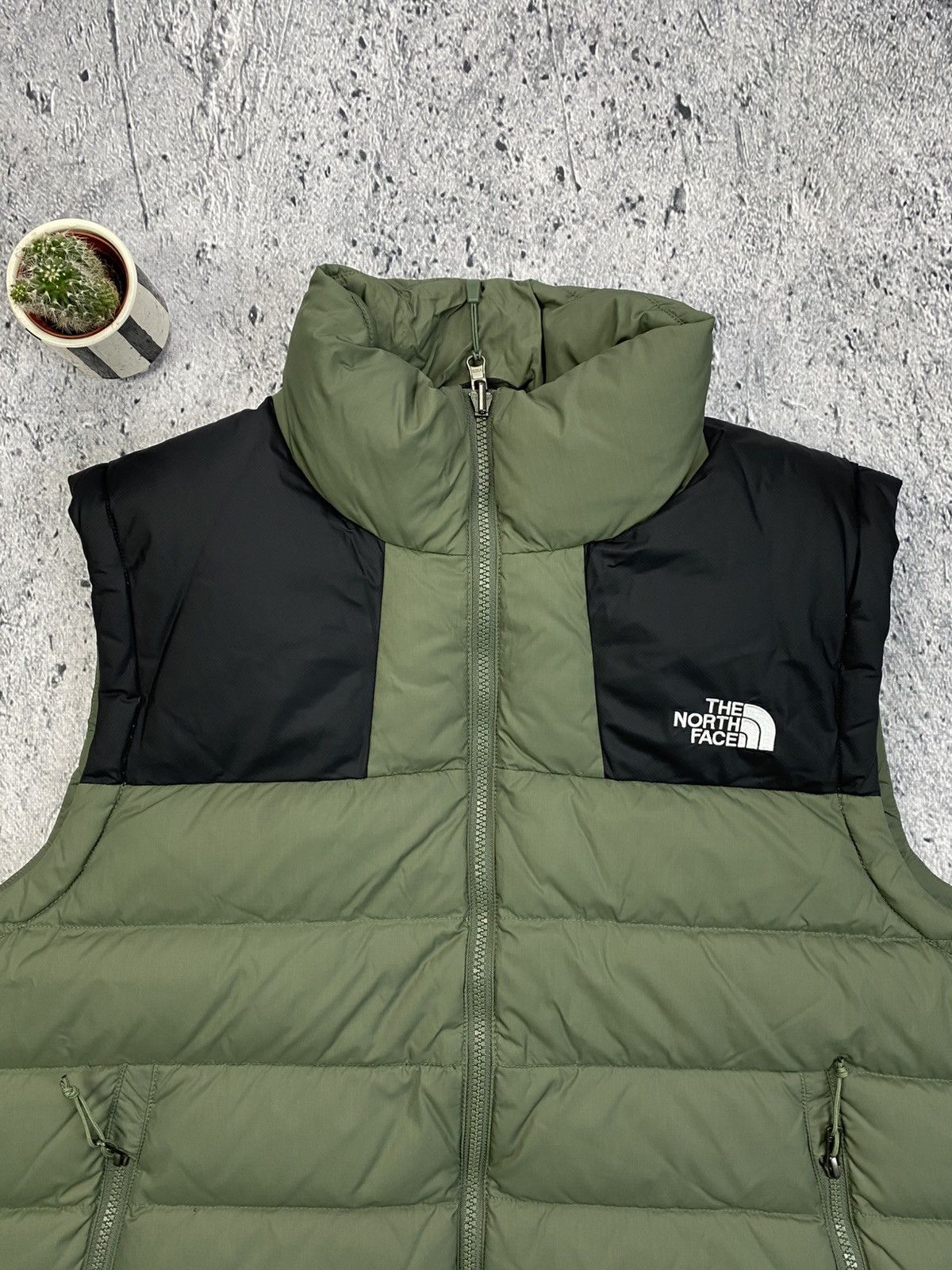 The North Face × Vintage Vintage The North Face Vest 700 nuptse Size US L / EU 52-54 / 3 - 4 Thumbnail